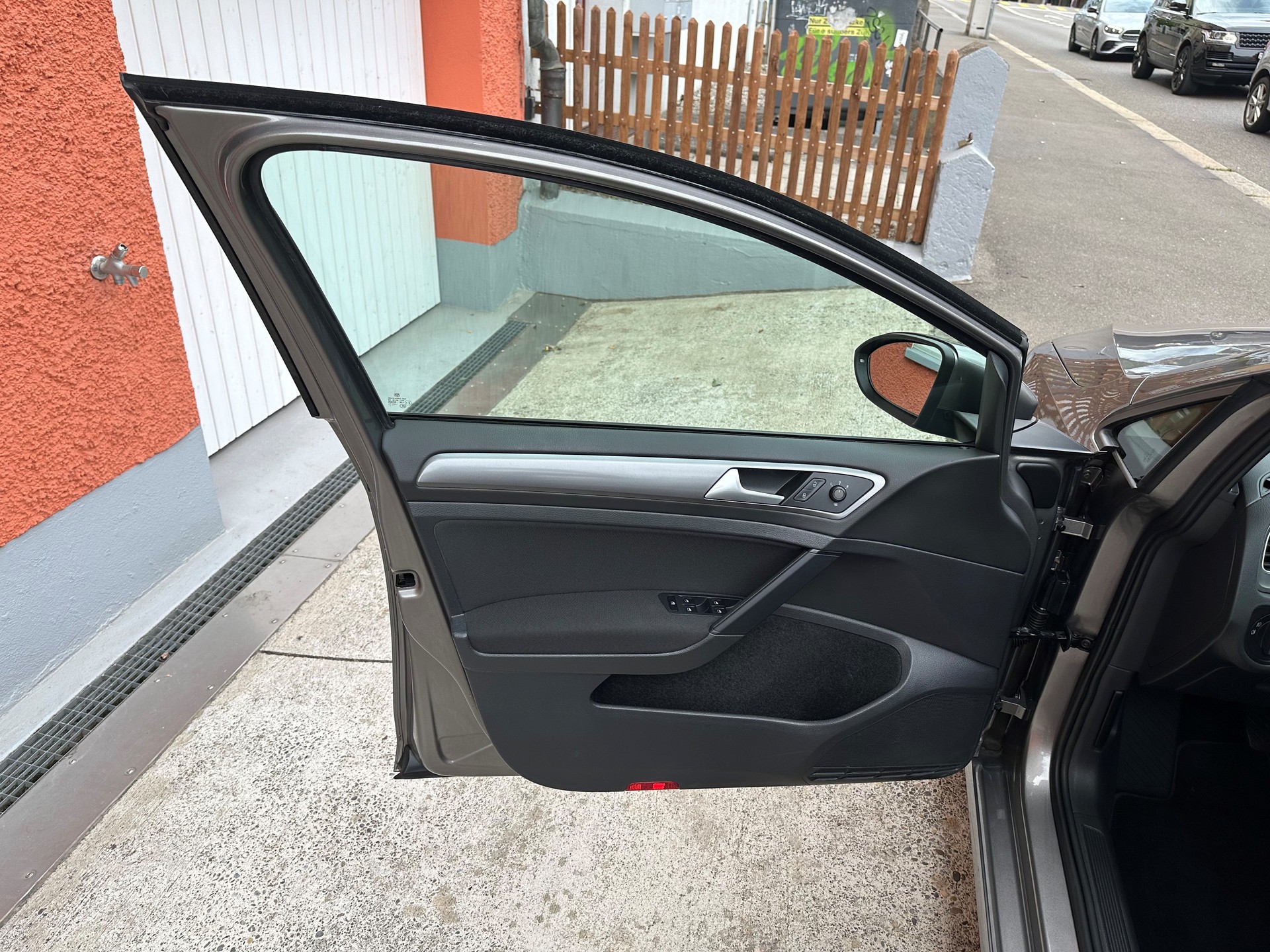 VW Golf 1.2 TSI Trendline-image-7