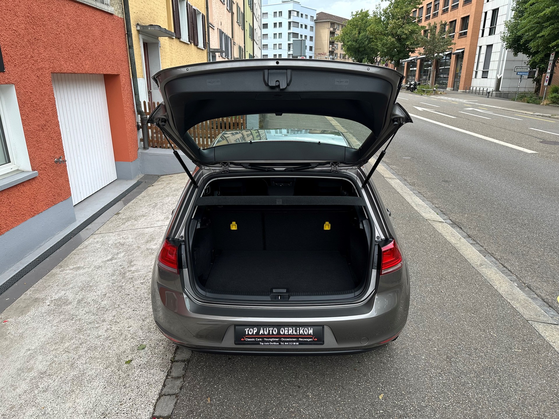VW Golf 1.2 TSI Trendline-image-9