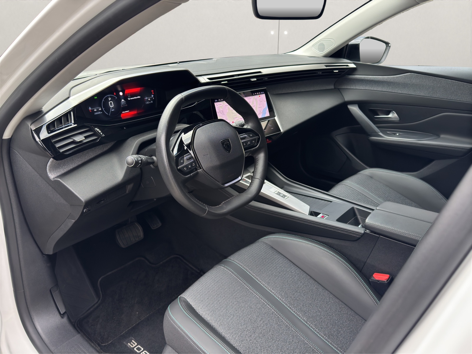 PEUGEOT 308 SW 1.5 BlueHDI Allure Pack EAT8-image-8
