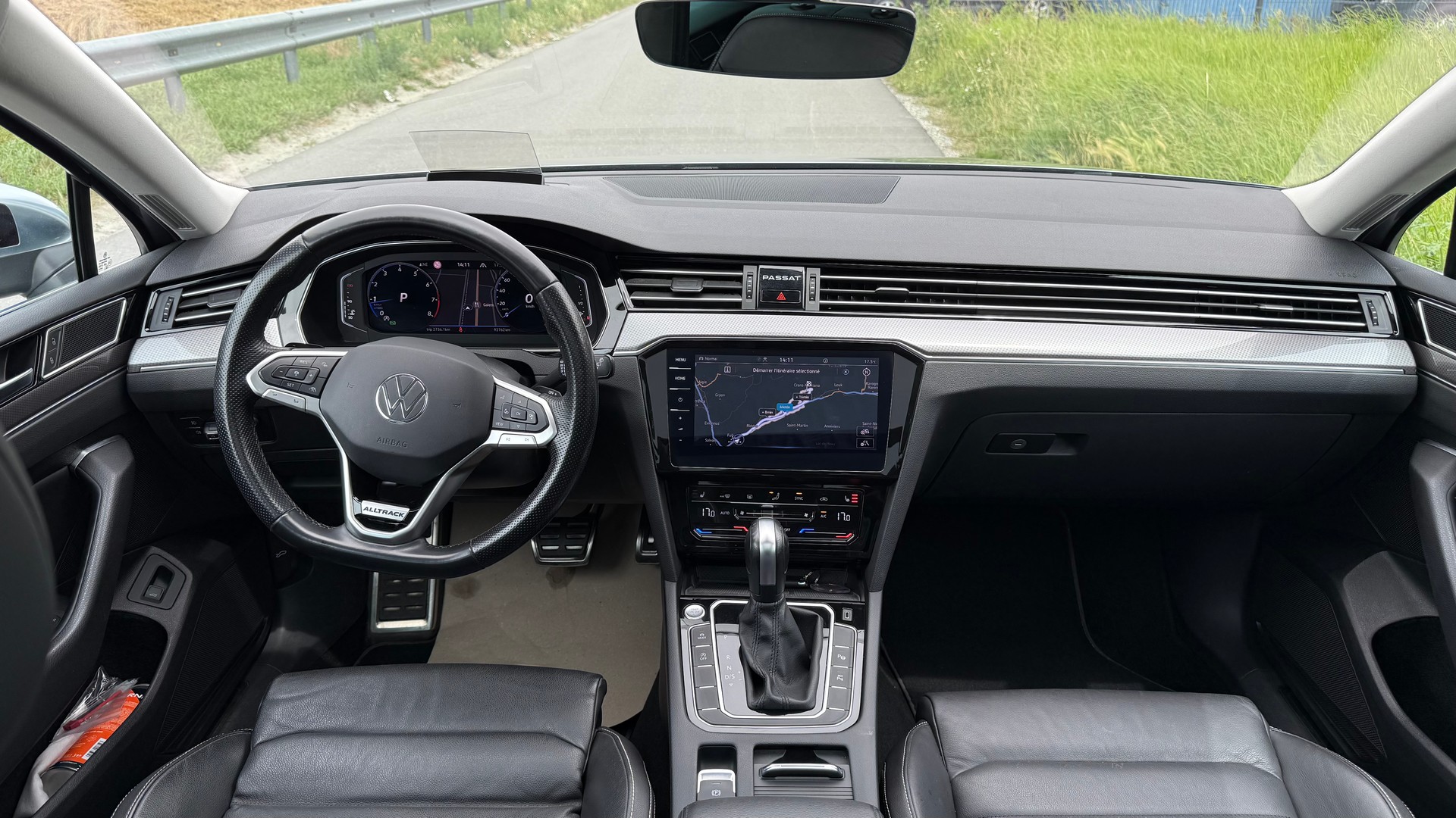 VW Passat Alltrack 2.0 TSI 4Motion DSG-image-6