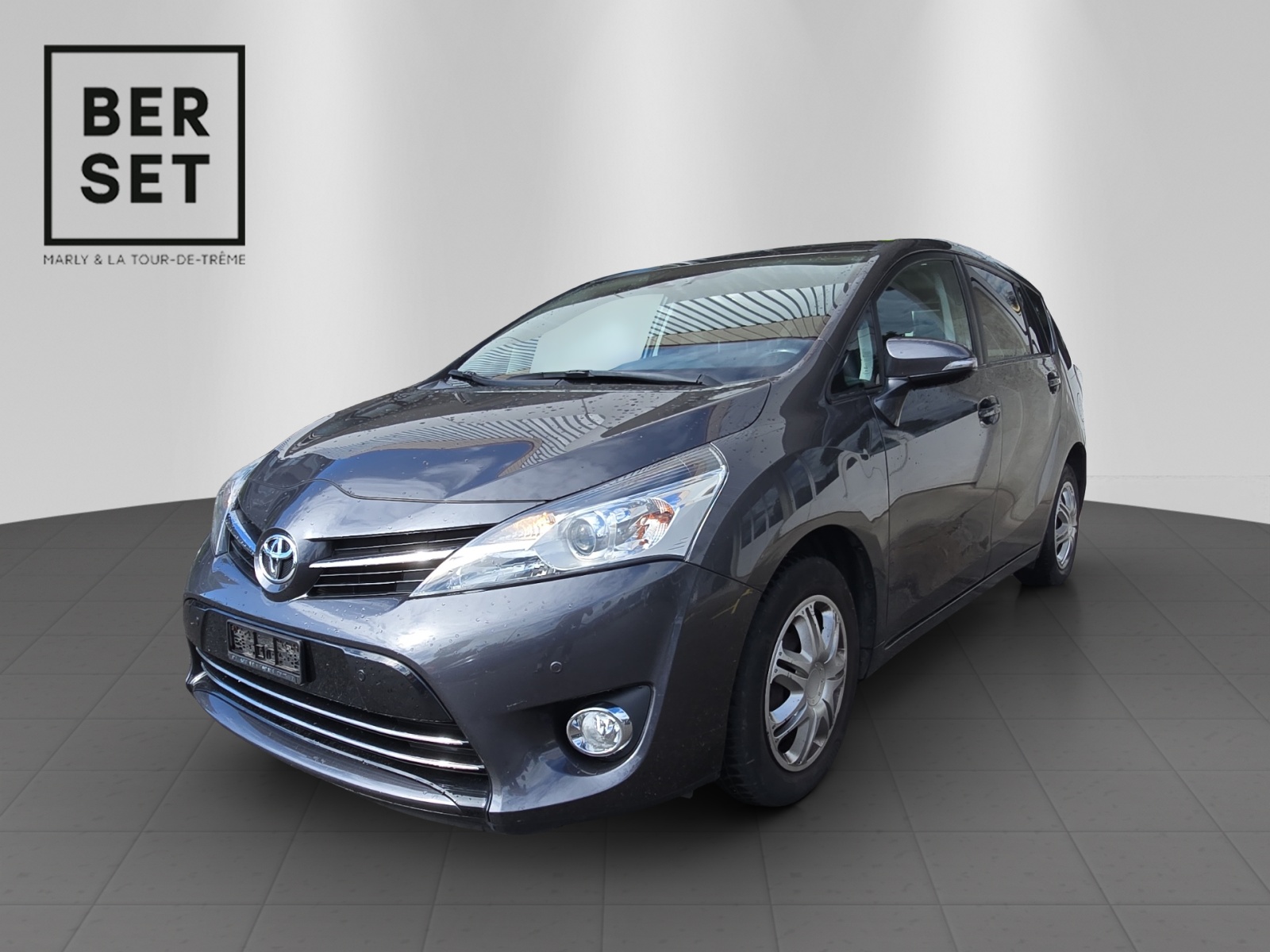 TOYOTA Verso 1.8 VVT-i Limited Edition 7P-image-0