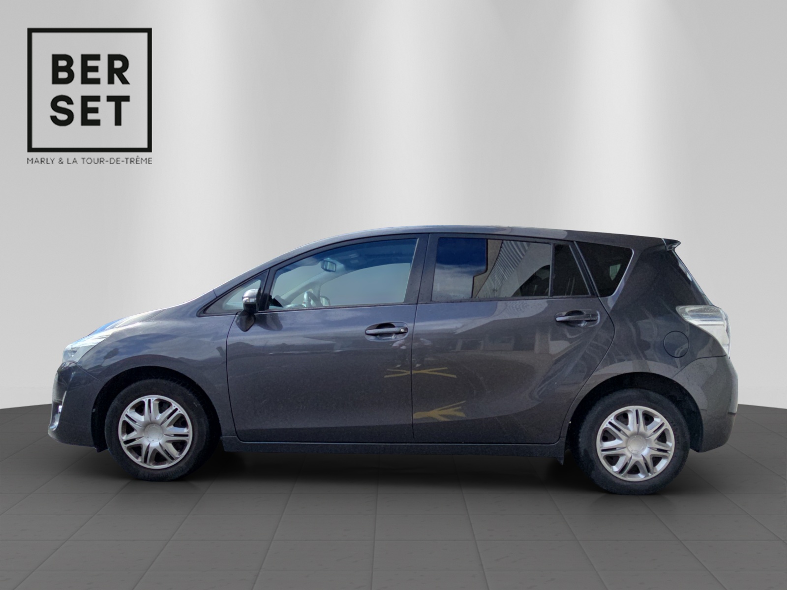 TOYOTA Verso 1.8 VVT-i Limited Edition 7P-image-1