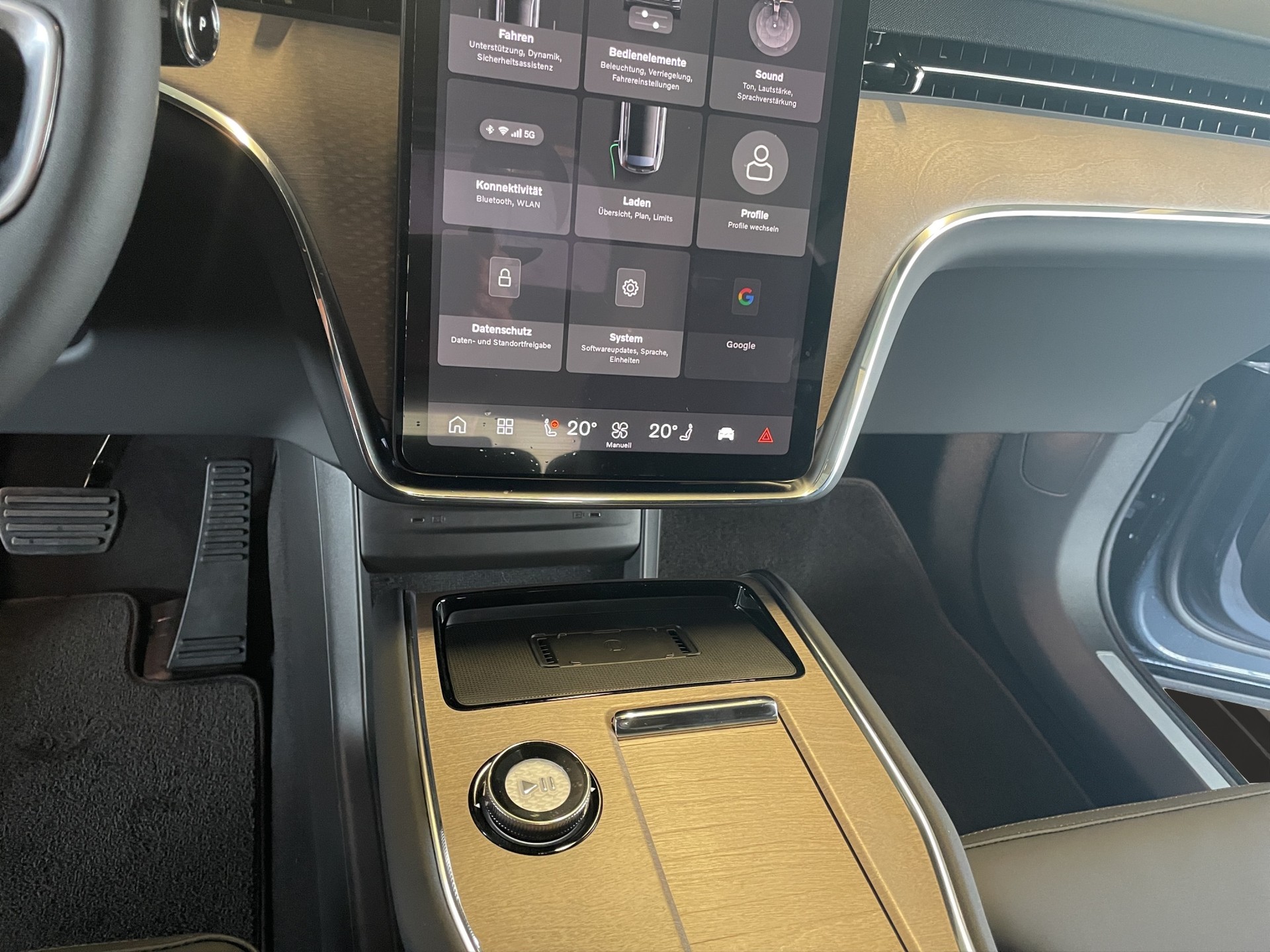 VOLVO EX90 Twin Performance Ultra AWD-image-12