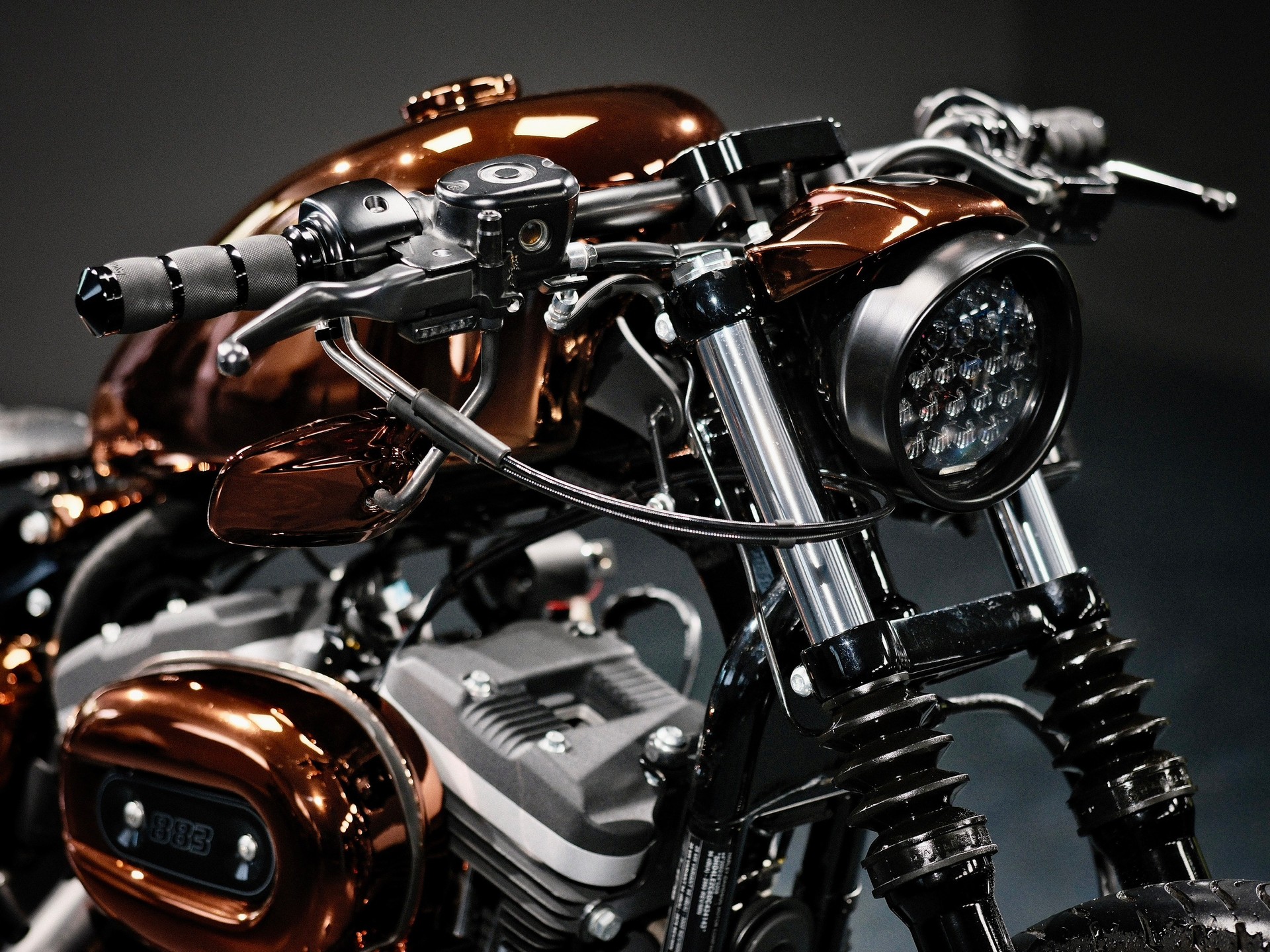HARLEY-DAVIDSON XL 883 N Sportster Iron-image-8