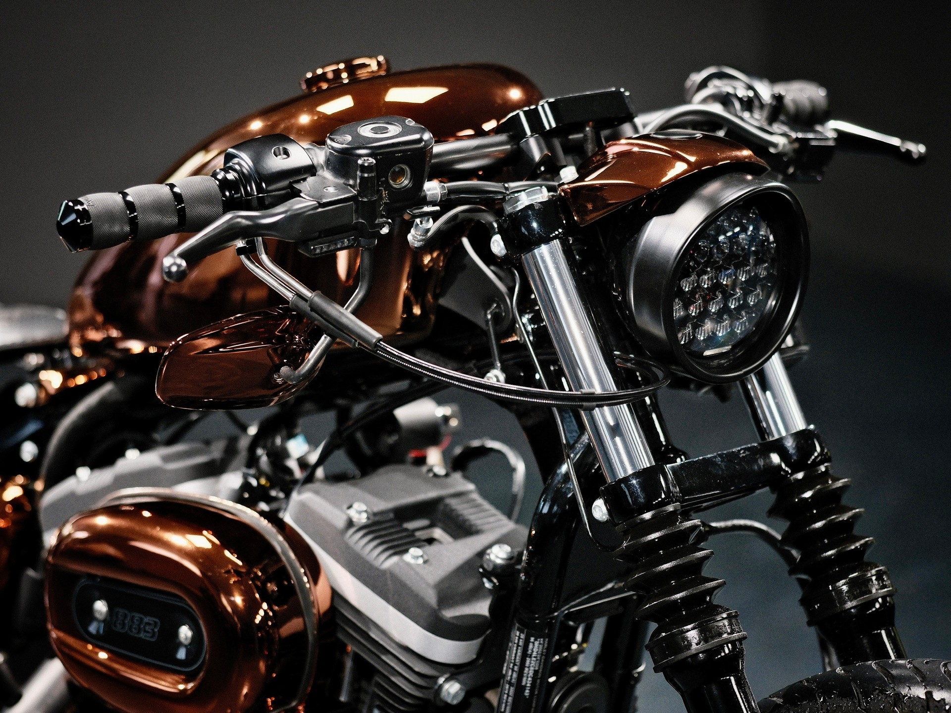 HARLEY-DAVIDSON XL 883 N Sportster Iron-image-6