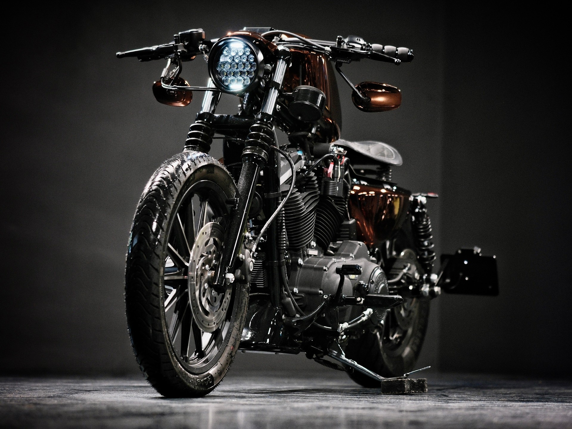 HARLEY-DAVIDSON XL 883 N Sportster Iron-image-5