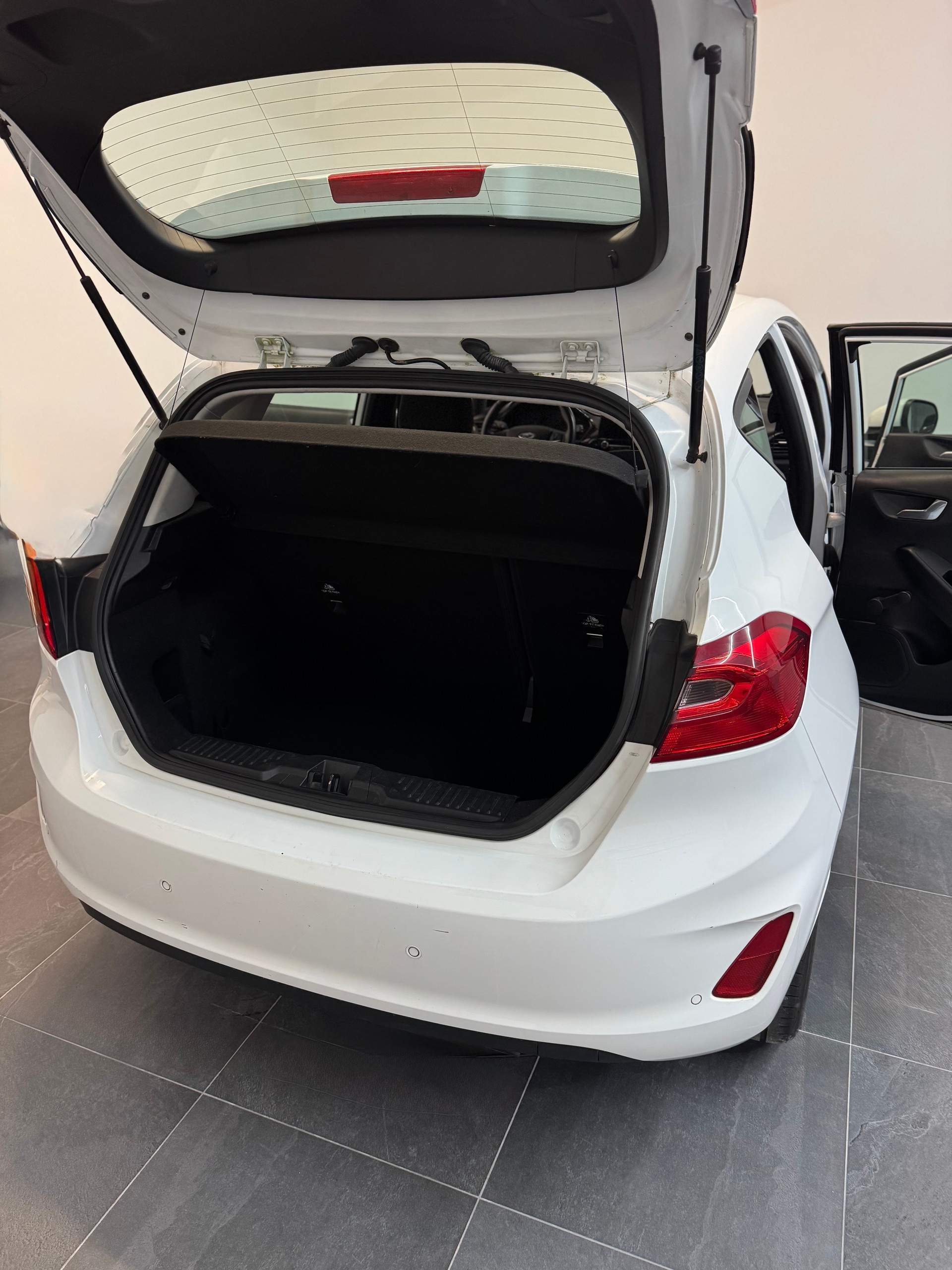 FORD Fiesta 1.0 SCTi Trend-image-6