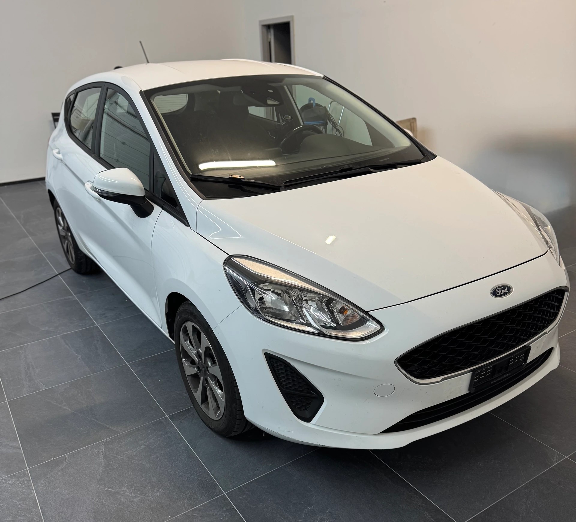 FORD Fiesta 1.0 SCTi Trend-image-11
