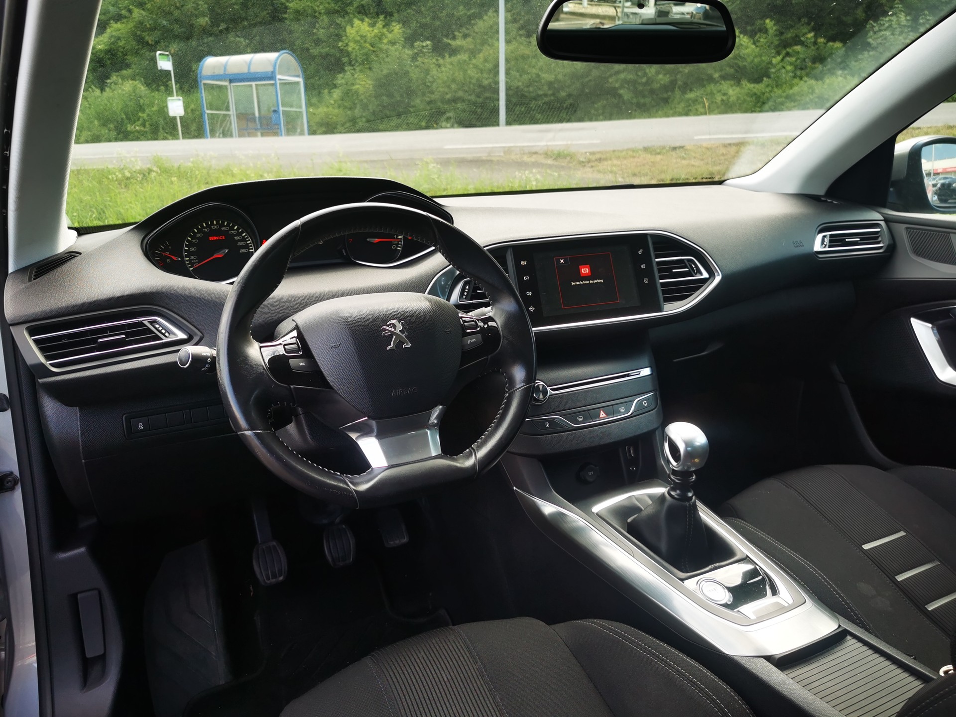 PEUGEOT 308 1.6 THP Allure-image-6