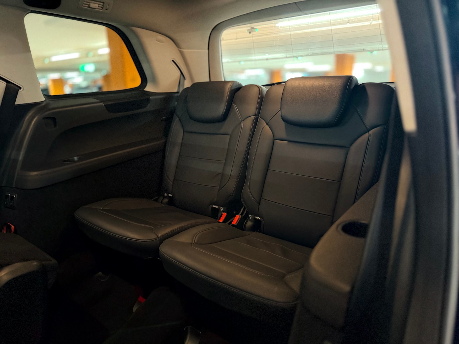 MERCEDES-BENZ GLS 350 d 4Matic 9G-TRONIC-image-19
