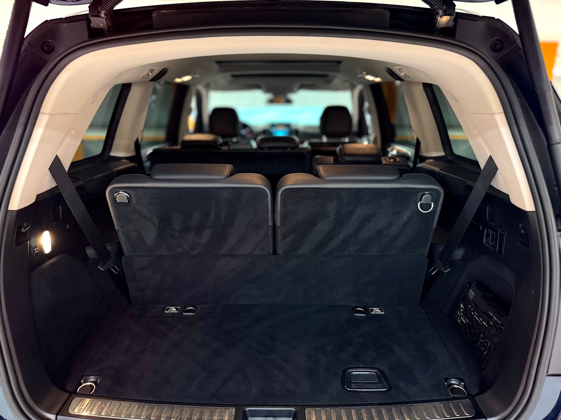 MERCEDES-BENZ GLS 350 d 4Matic 9G-TRONIC-image-20