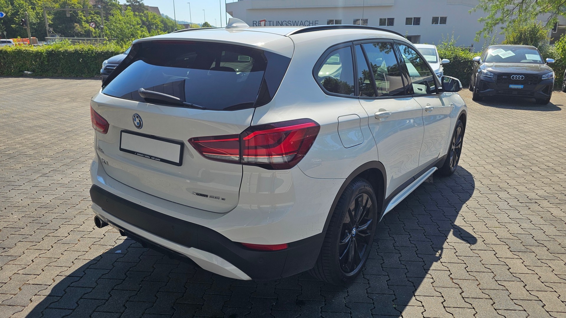 BMW X1 xDrive 25e Sport Line Steptronic-image-7