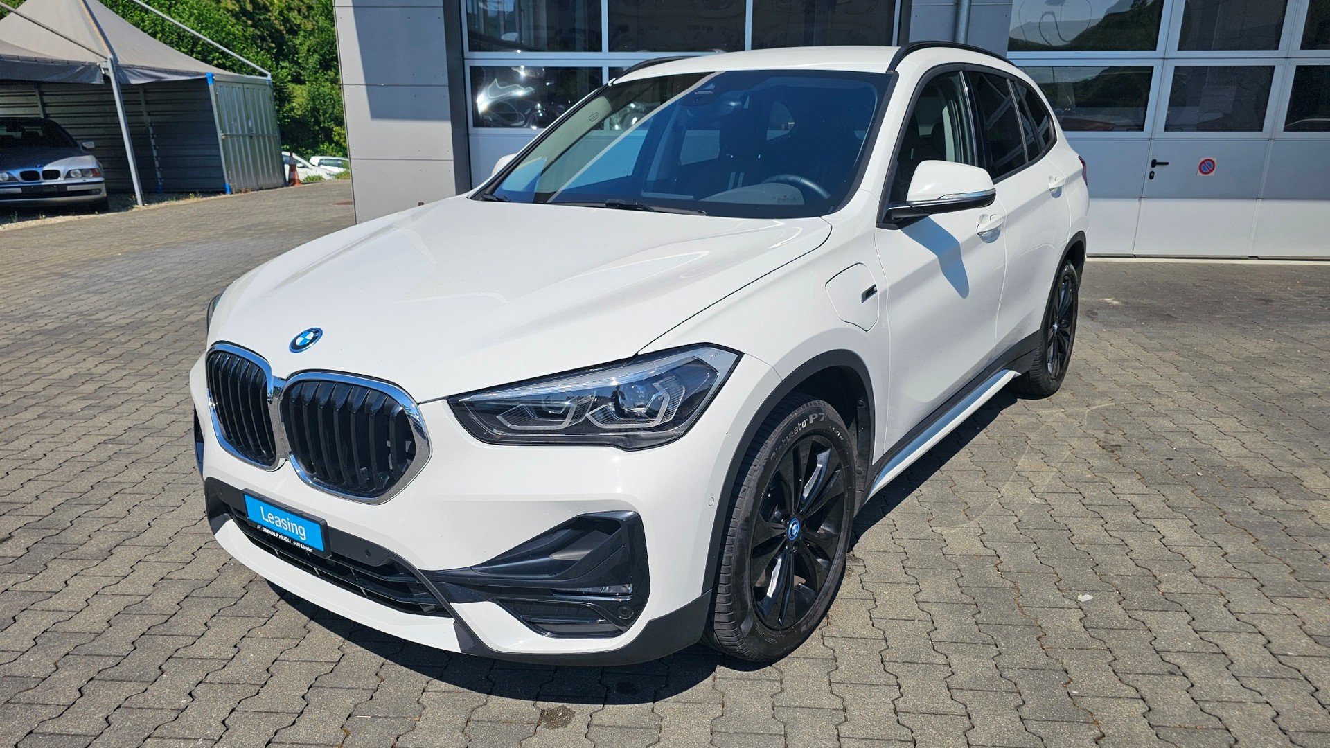 BMW X1 xDrive 25e Sport Line Steptronic-image-17