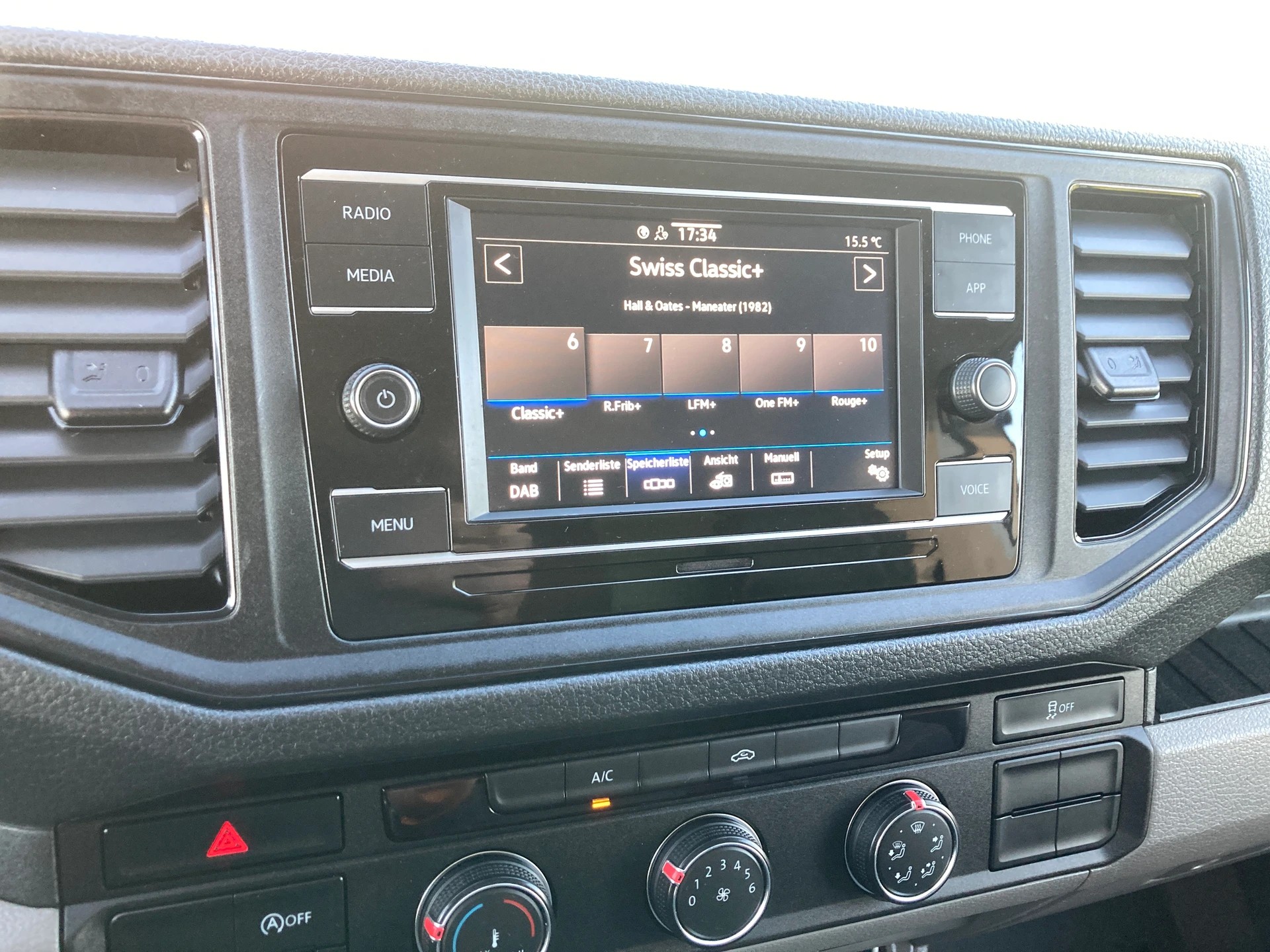 VW Crafter 35 2.0 BiTDI HD L4 **mit Hebebühne + Anhängerkupplung 3.5t**-image-6