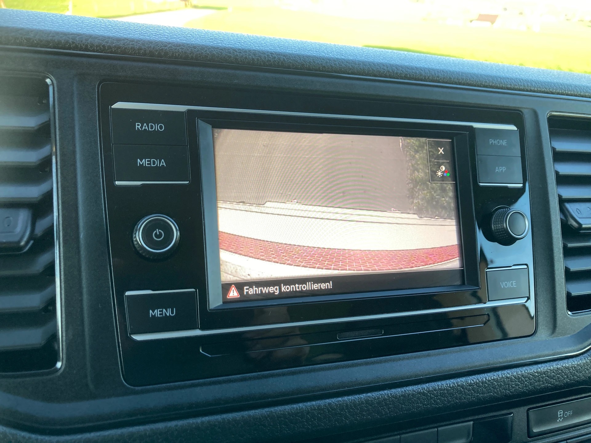 VW Crafter 35 2.0 BiTDI HD L4 **mit Hebebühne + Anhängerkupplung 3.5t**-image-8