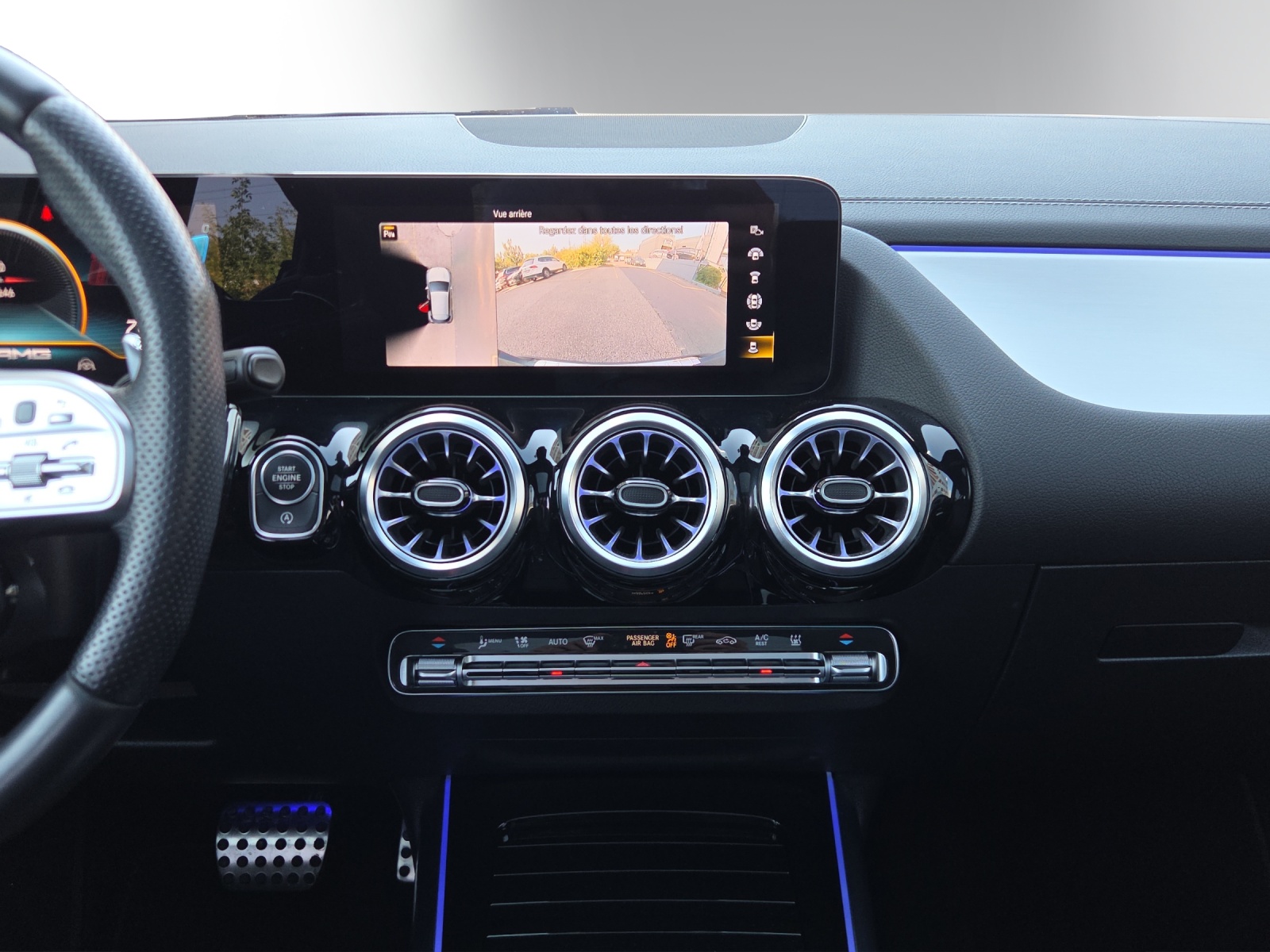 MERCEDES-BENZ GLA 35 AMG 4Matic 8G-Speedshift DCT-image-12