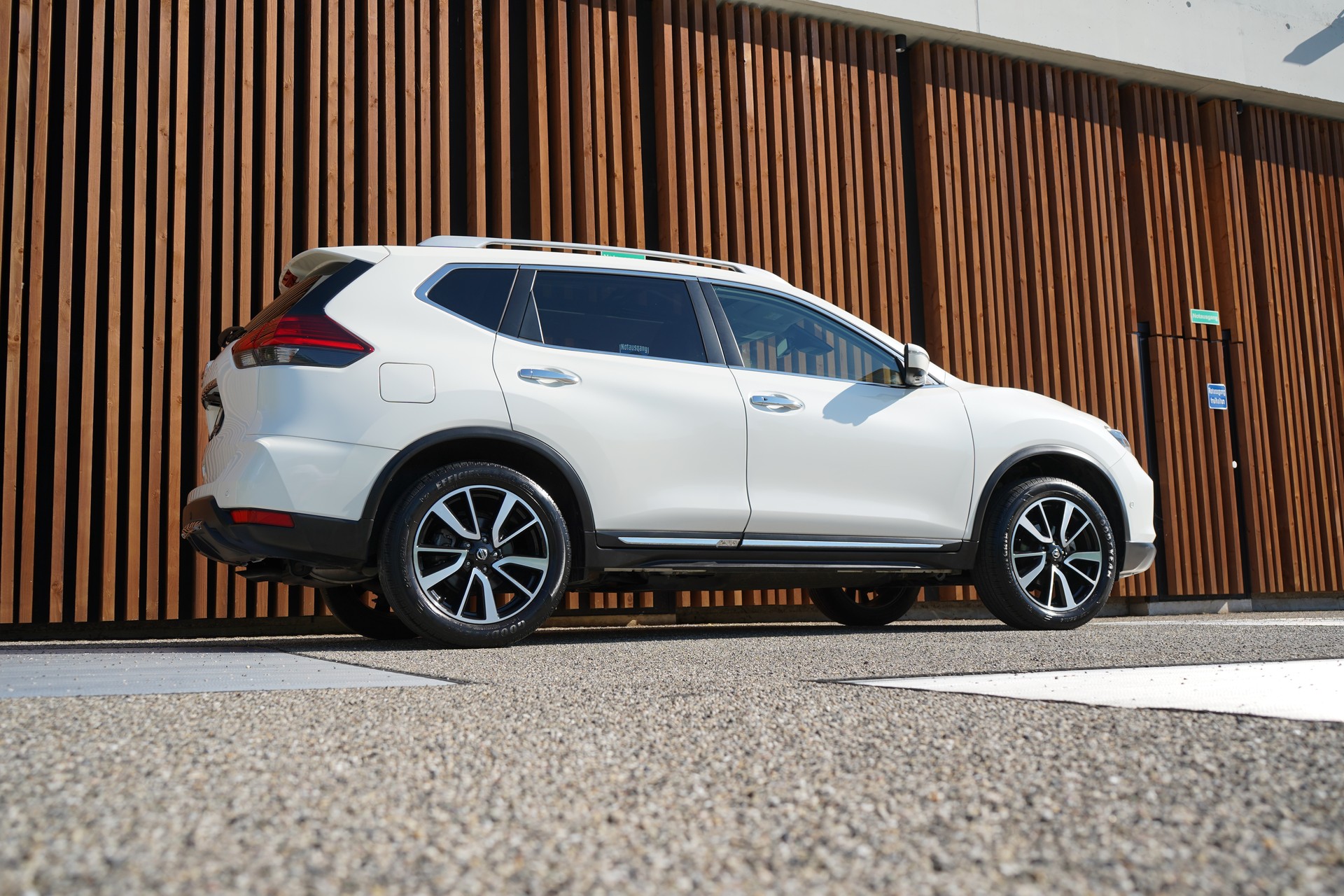 NISSAN X-TRAIL 1.3 DIG-T TEKNA DCT l 158 PS-image-9