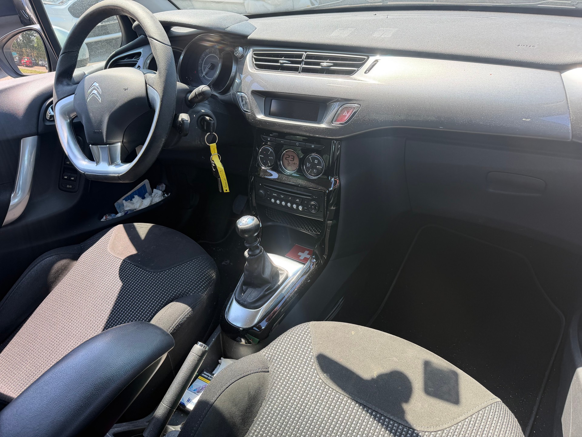 CITROEN C3 1.6 16V HDi Exclusive-image-1