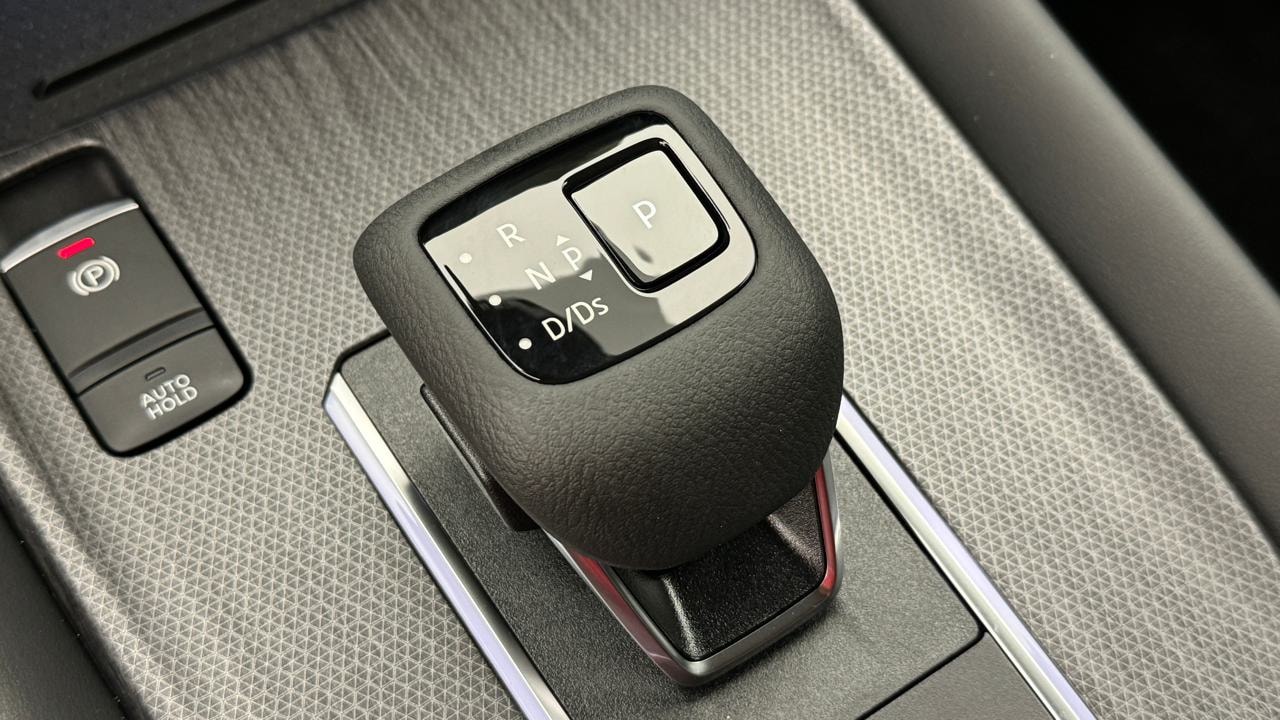 NISSAN Qashqai 1.3 DIG-T MHEV Tekna Xtronic 4x4-image-10