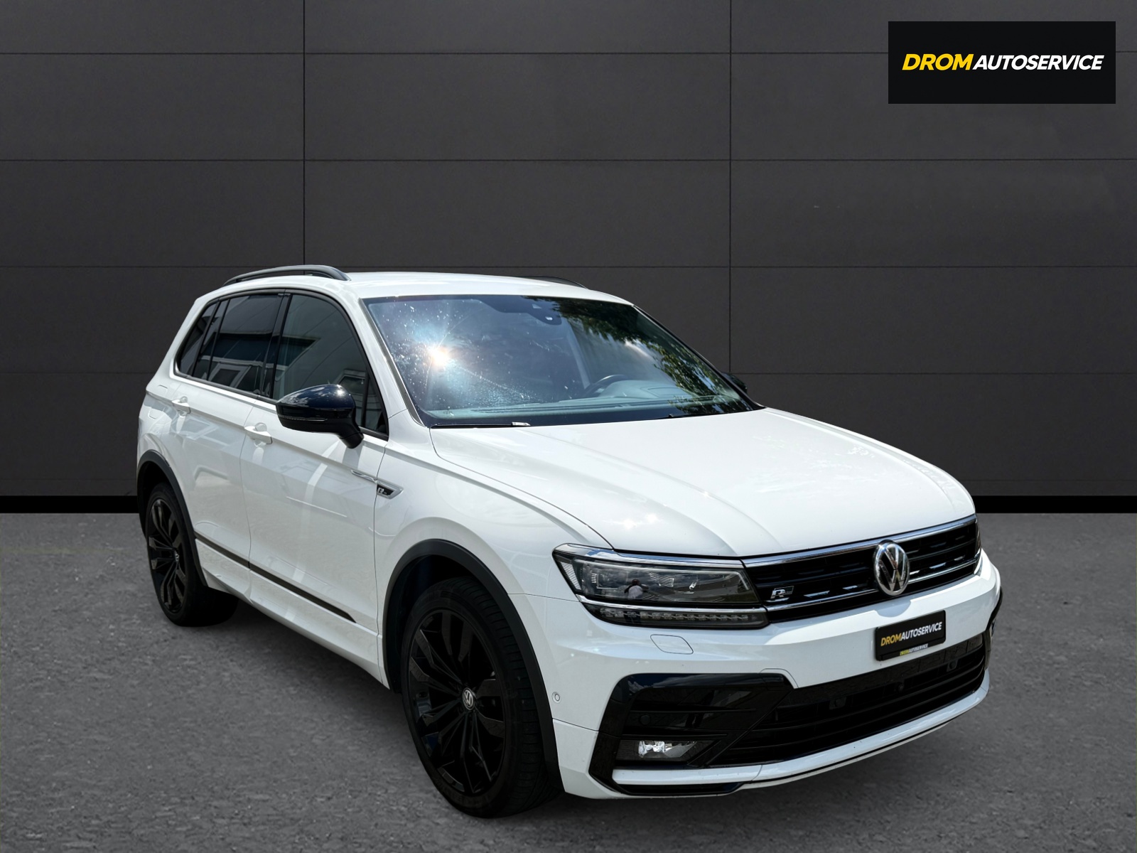 VW Tiguan 2.0TSI Highline R- Line 4Motion DSG