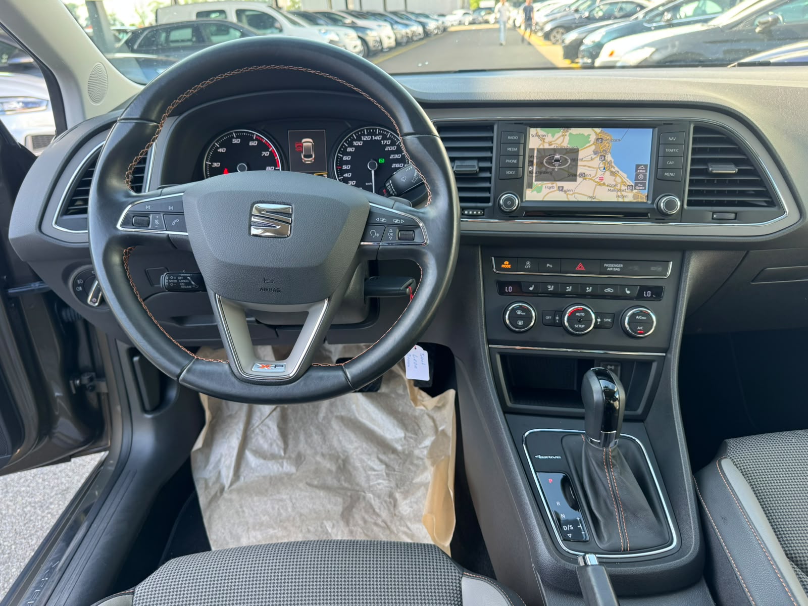 SEAT Leon ST 1.8 TSI X-Perience 4Drive DSG-image-10