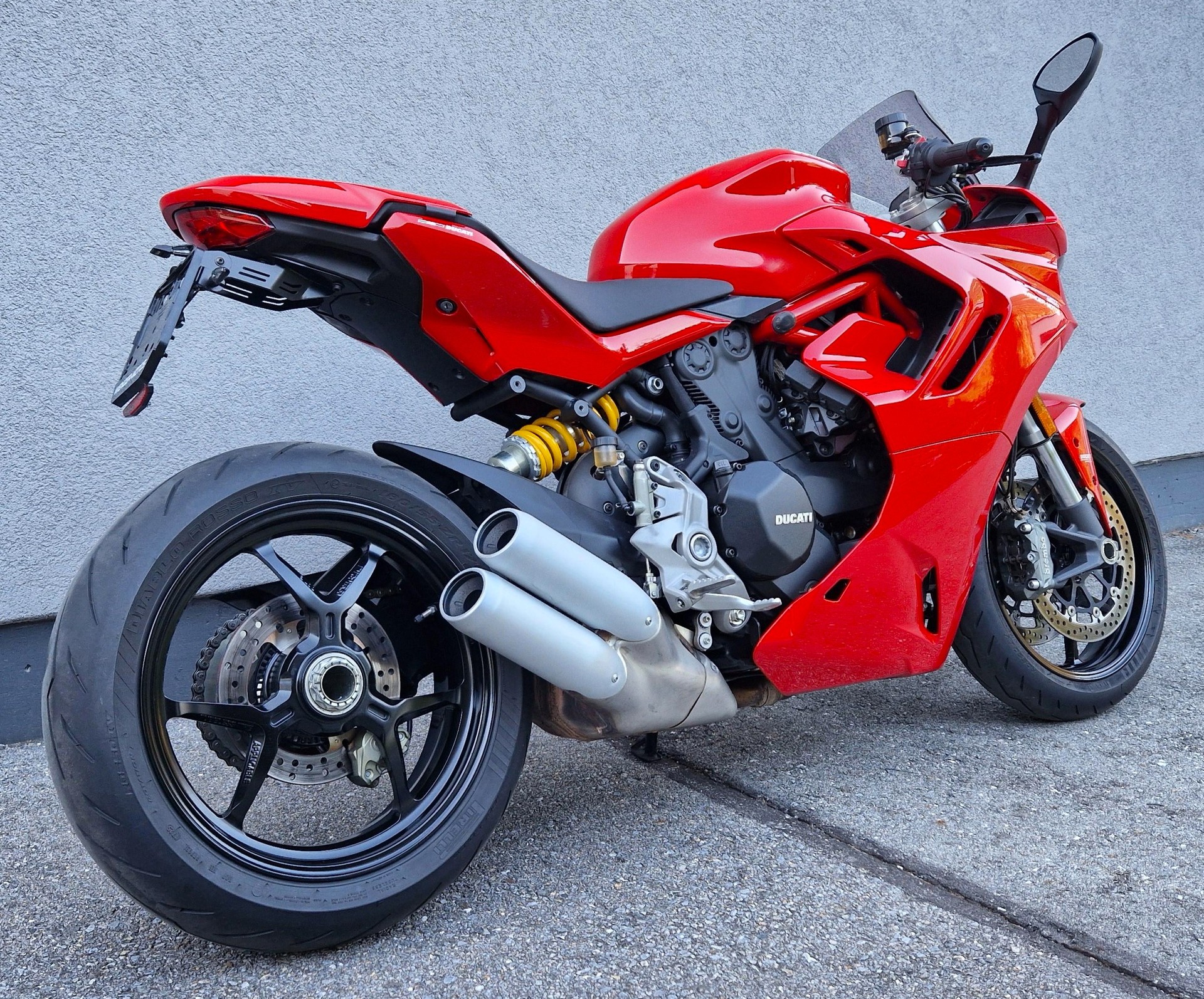 DUCATI Supersport-image-5