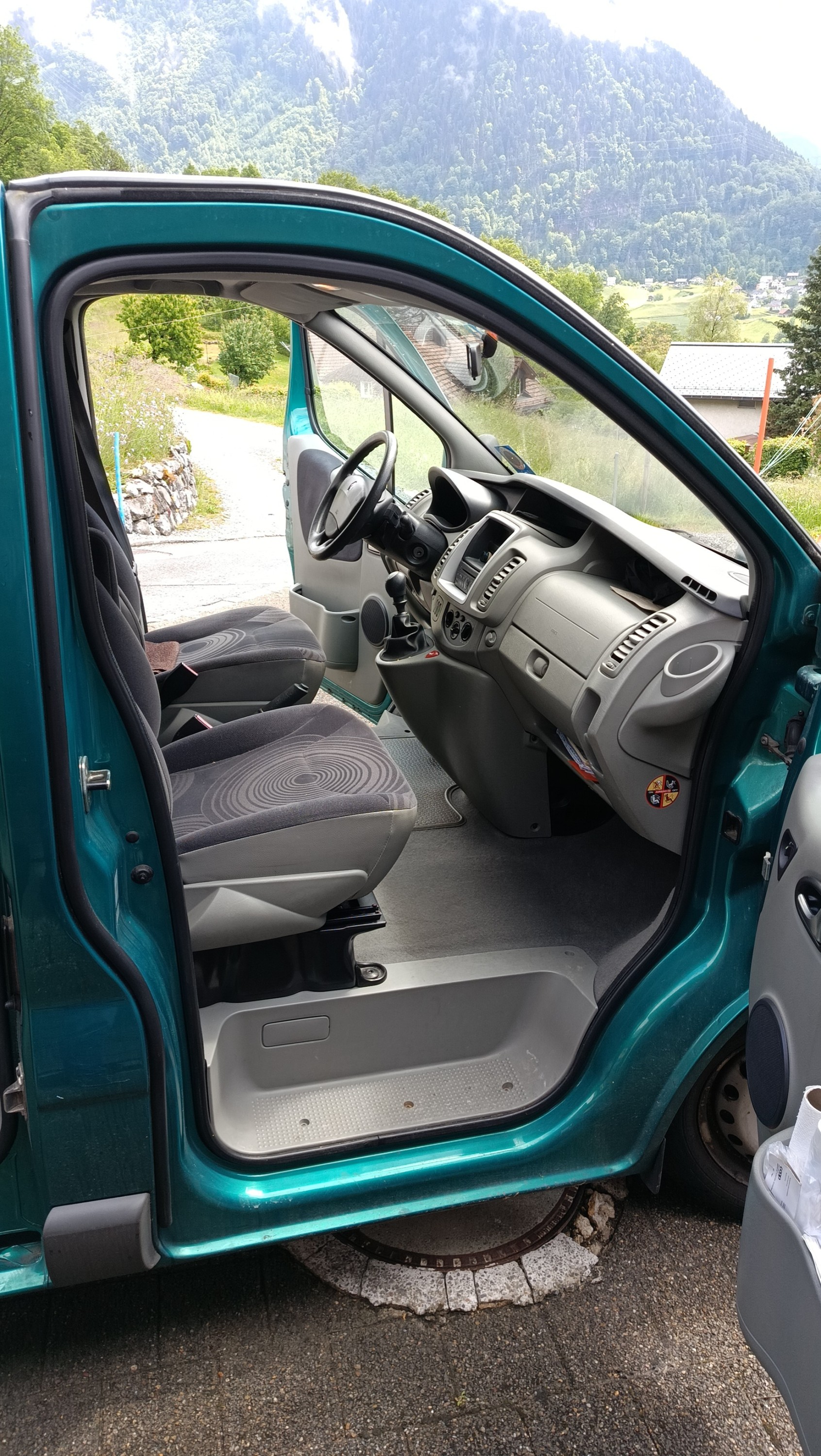 RENAULT expression 2.0 dCi L1H1-image-1