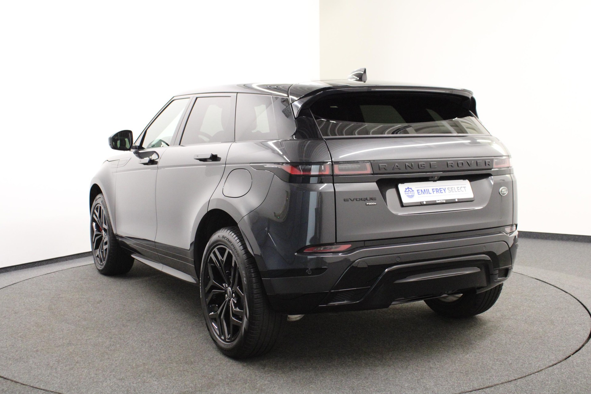 LAND ROVER Range Rover Evoque 1.5 T 300e R-Dynamic HSE-image-2