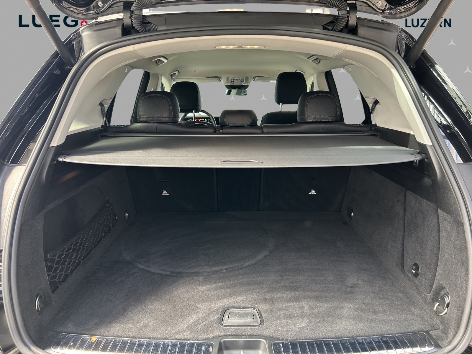 MERCEDES-BENZ GLE 300 d 4Matic 9G-Tronic-image-13