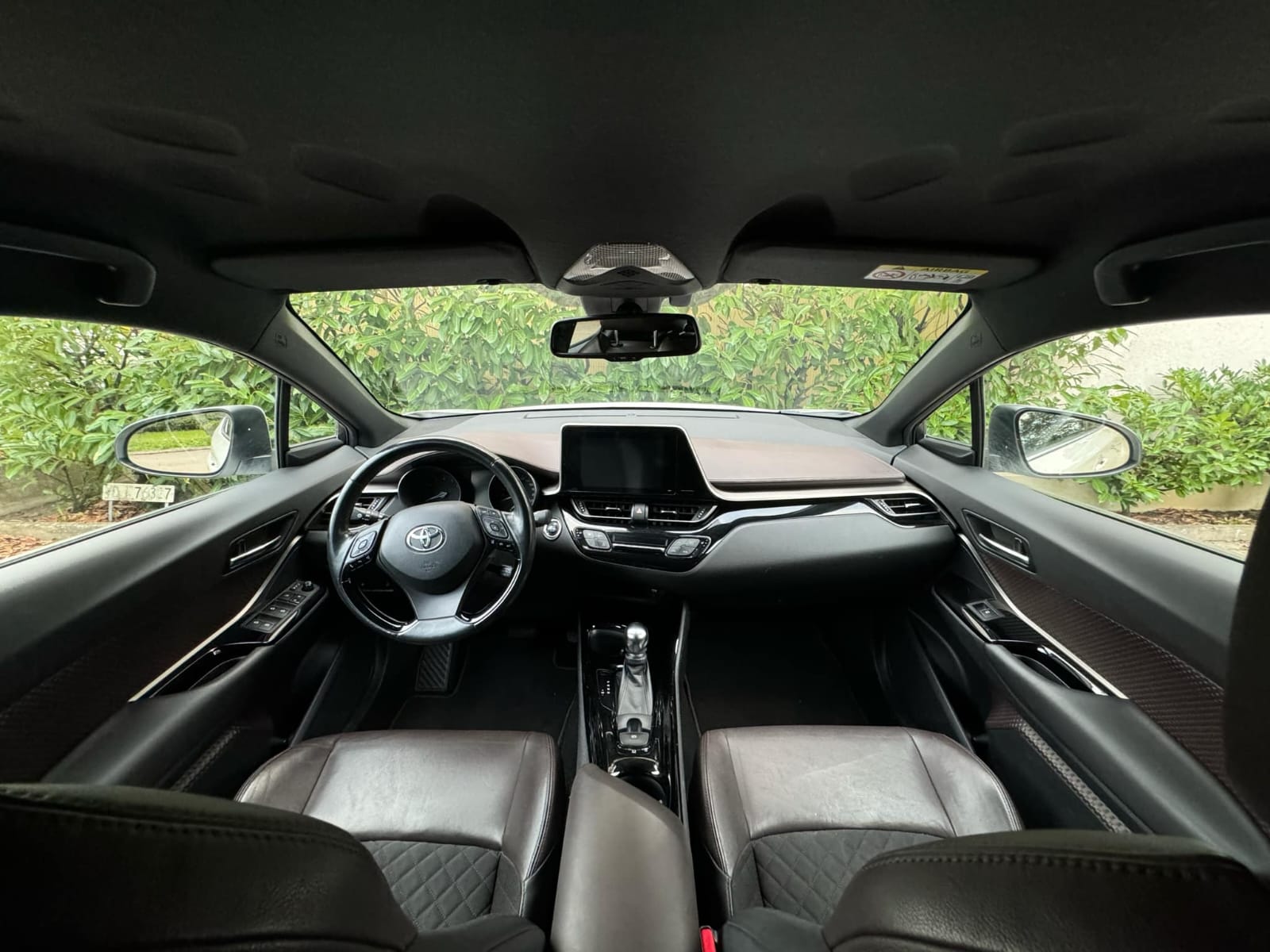 TOYOTA 1.2 T Premium 4x4-image-2