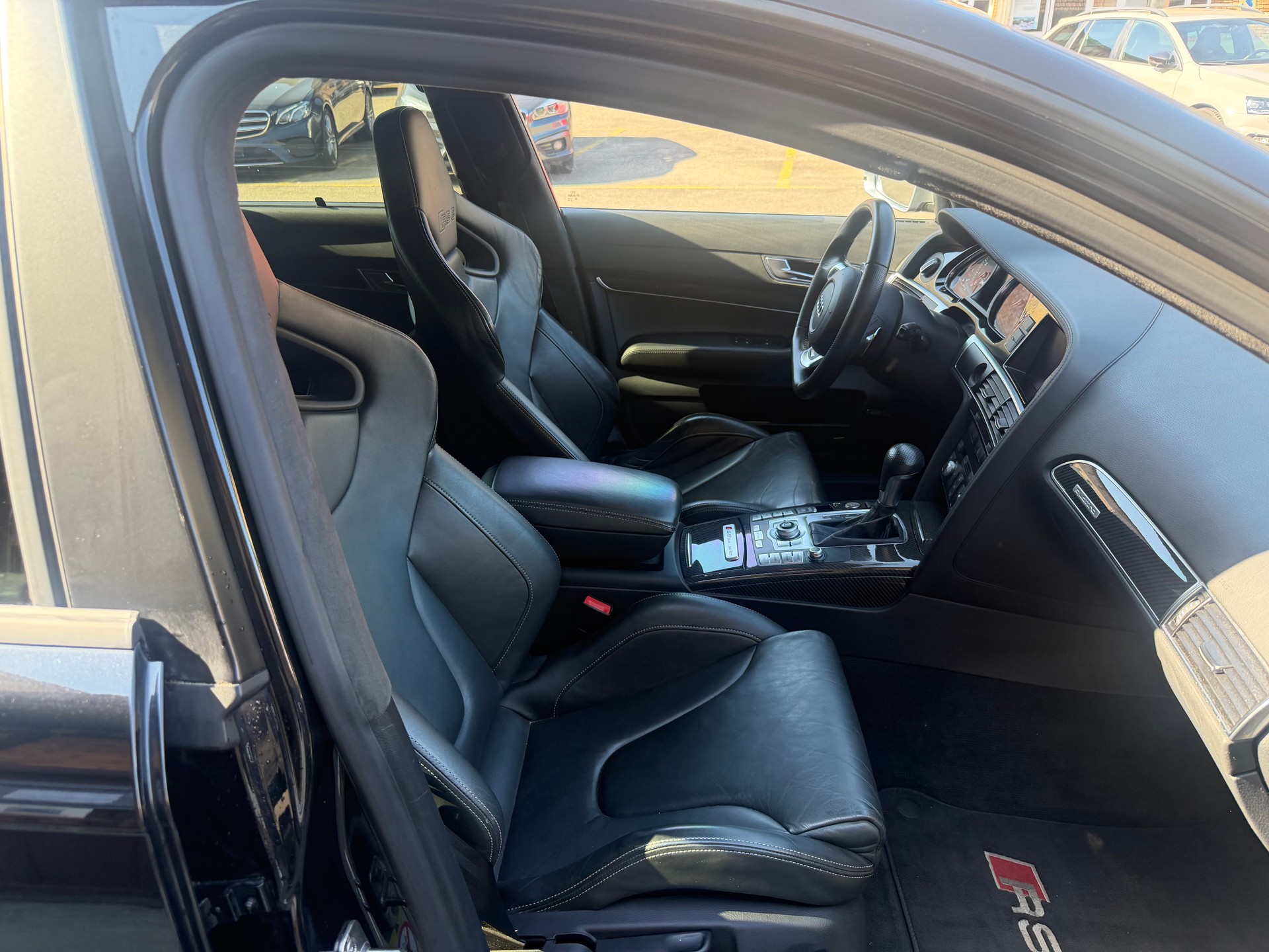 AUDI RS6 Avant 5.0 TFSI V10 quattro tiptronic-image-7