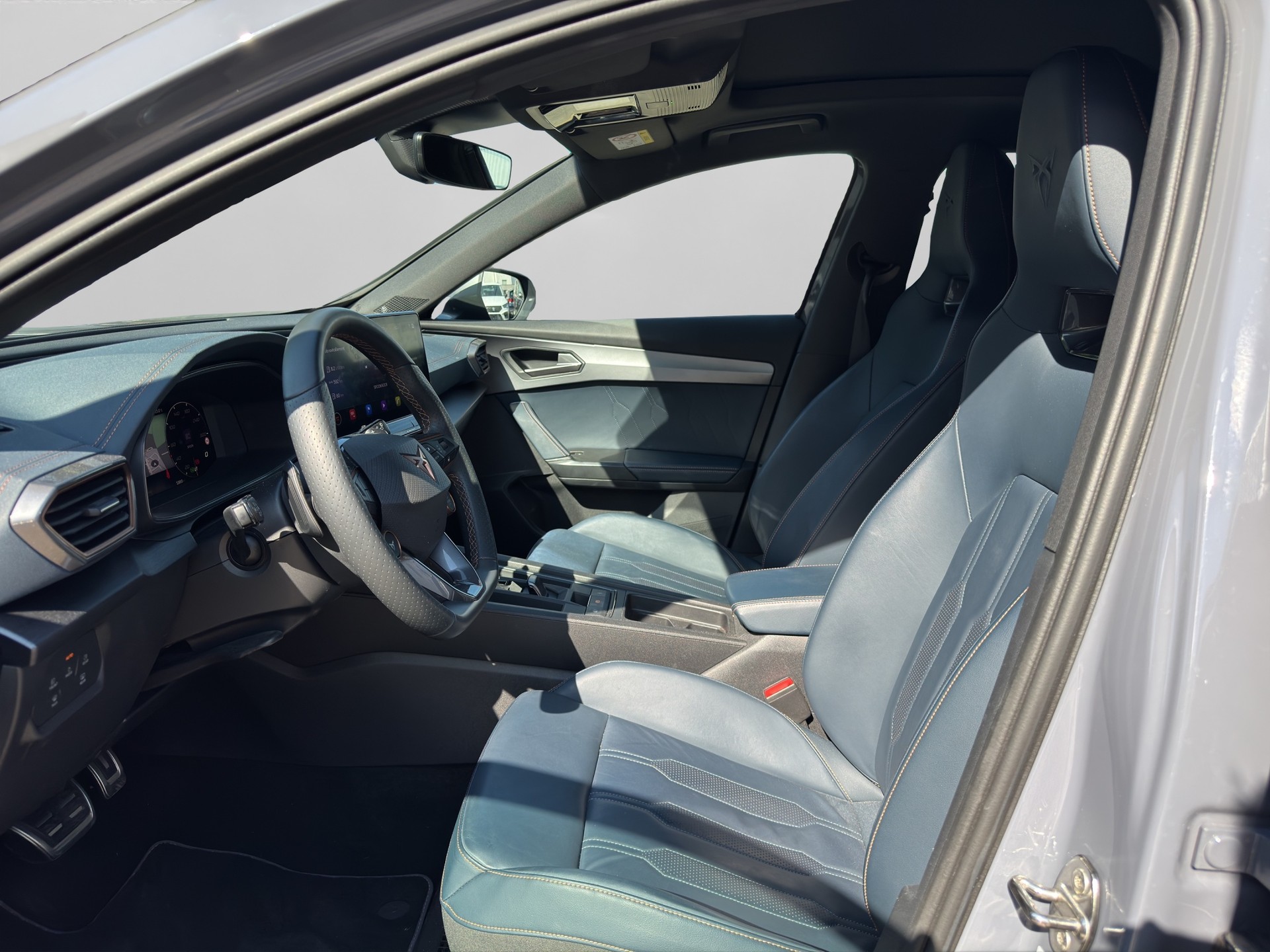 CUPRA Formentor 2.0TSI VZ 4Drive DSG-image-8