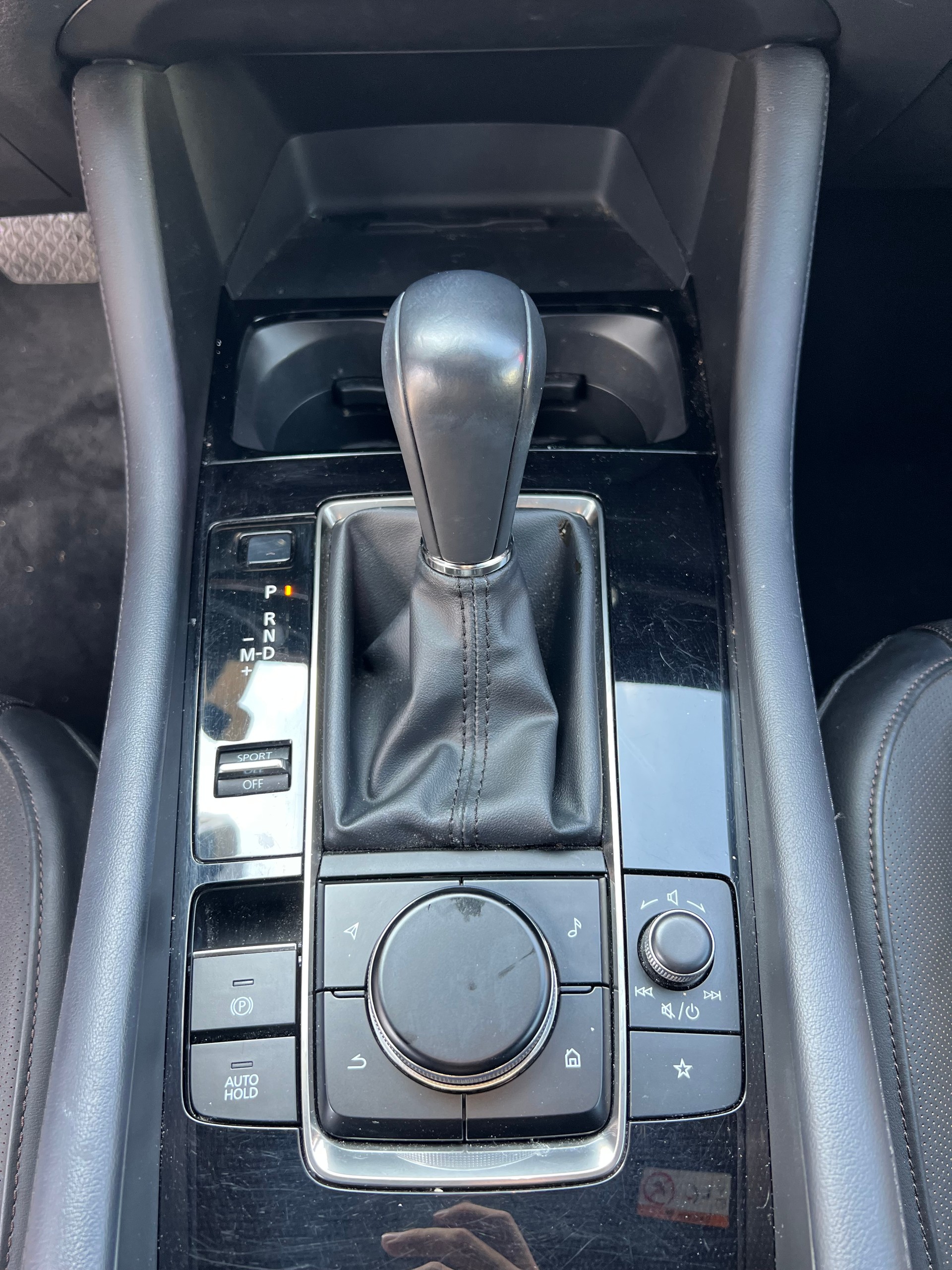 MAZDA 3 Hatchback SKYACTIV-X MHybrid 186 Exclusive Line AWD Aut.-image-11