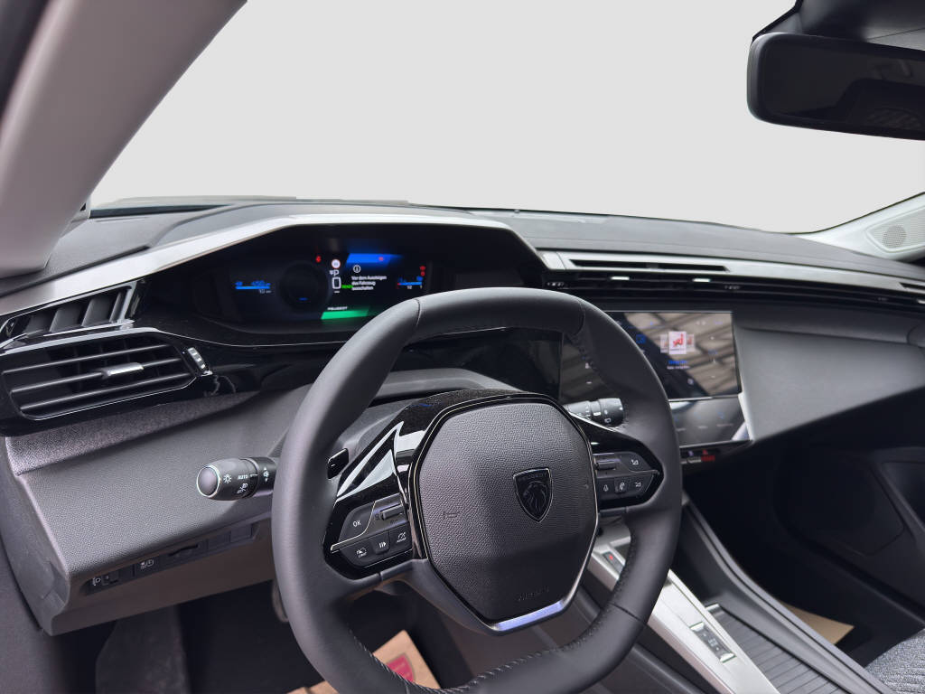 PEUGEOT 308 SW e-Allure-image-9