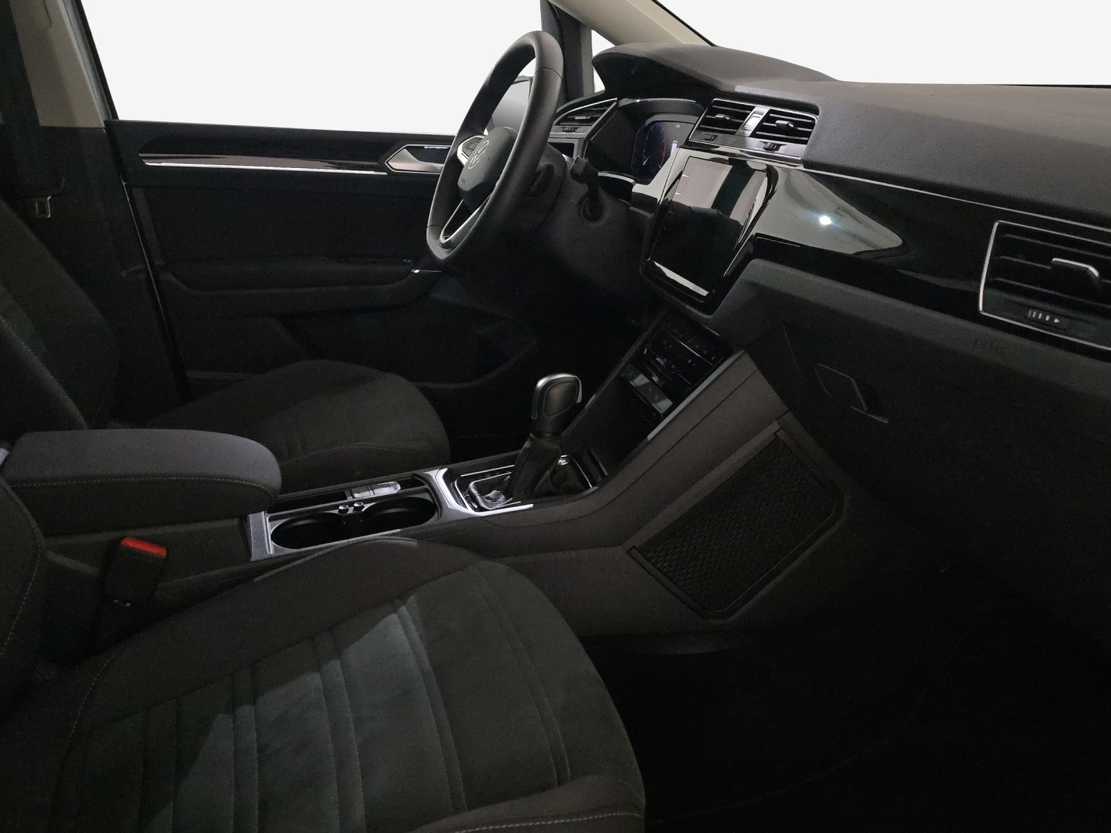 VW Touran 1.5 TSI EVO Highline DSG-image-14