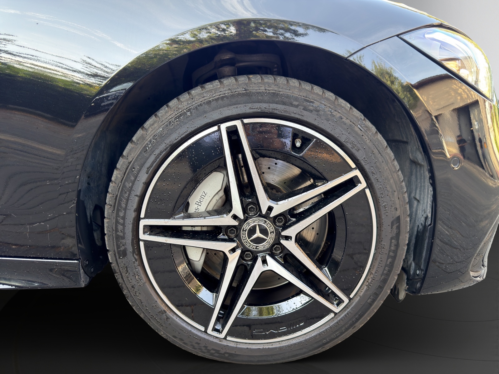MERCEDES-BENZ C 300e 4 Matic-image-14