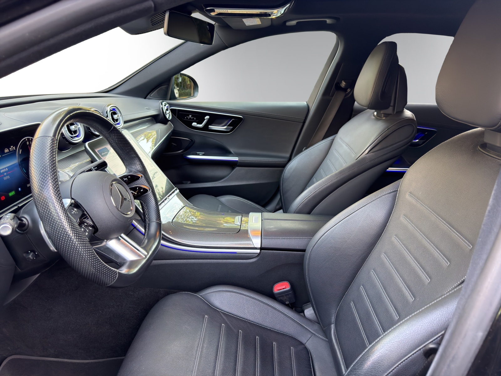 MERCEDES-BENZ C 300e 4 Matic-image-6