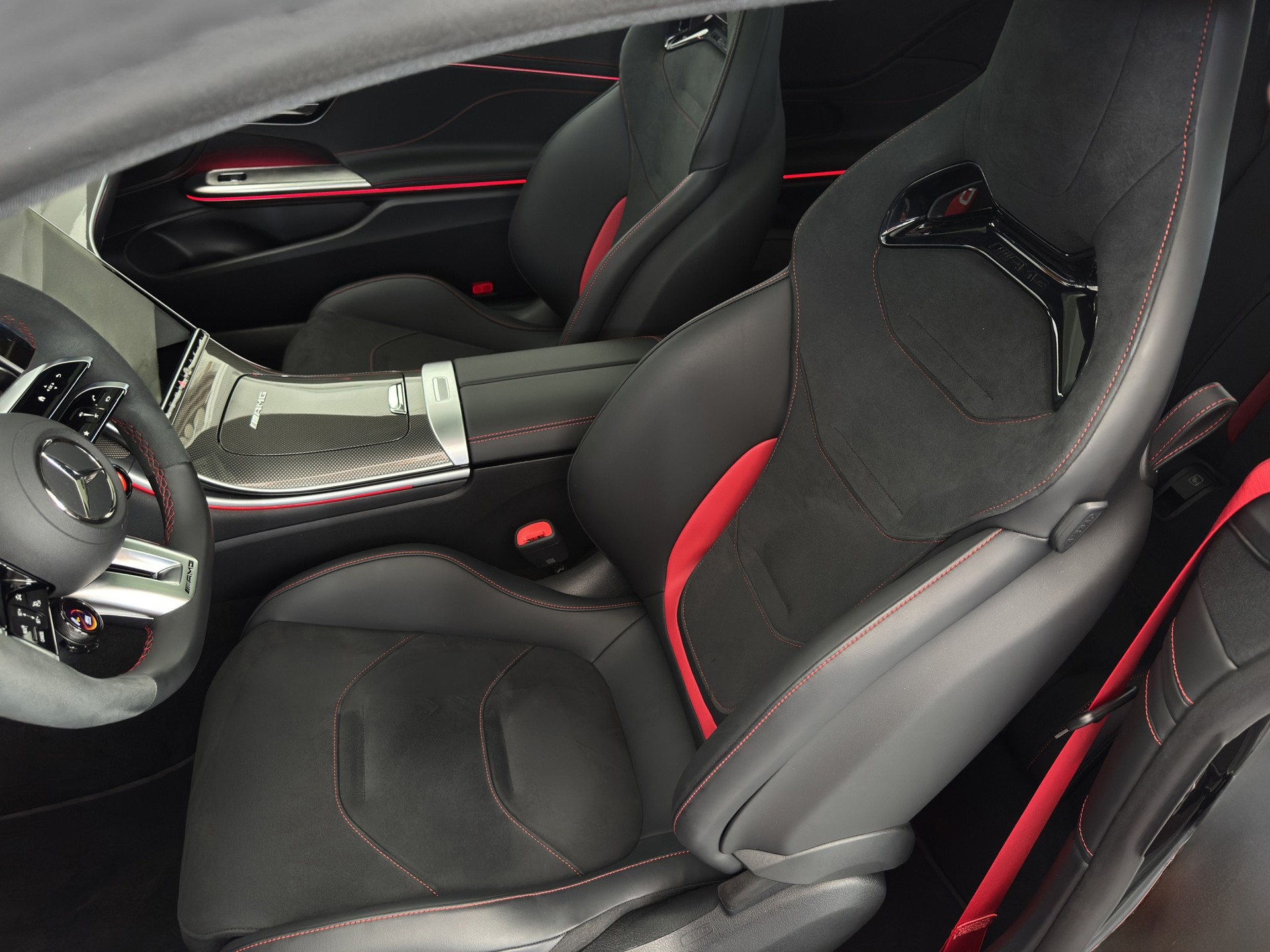MERCEDES-BENZ CLE 53 Coupé AMG 4Matic+ 9G-Tronic "Performance Sitzpaket-AHK-Pano-Standheiz."-image-8