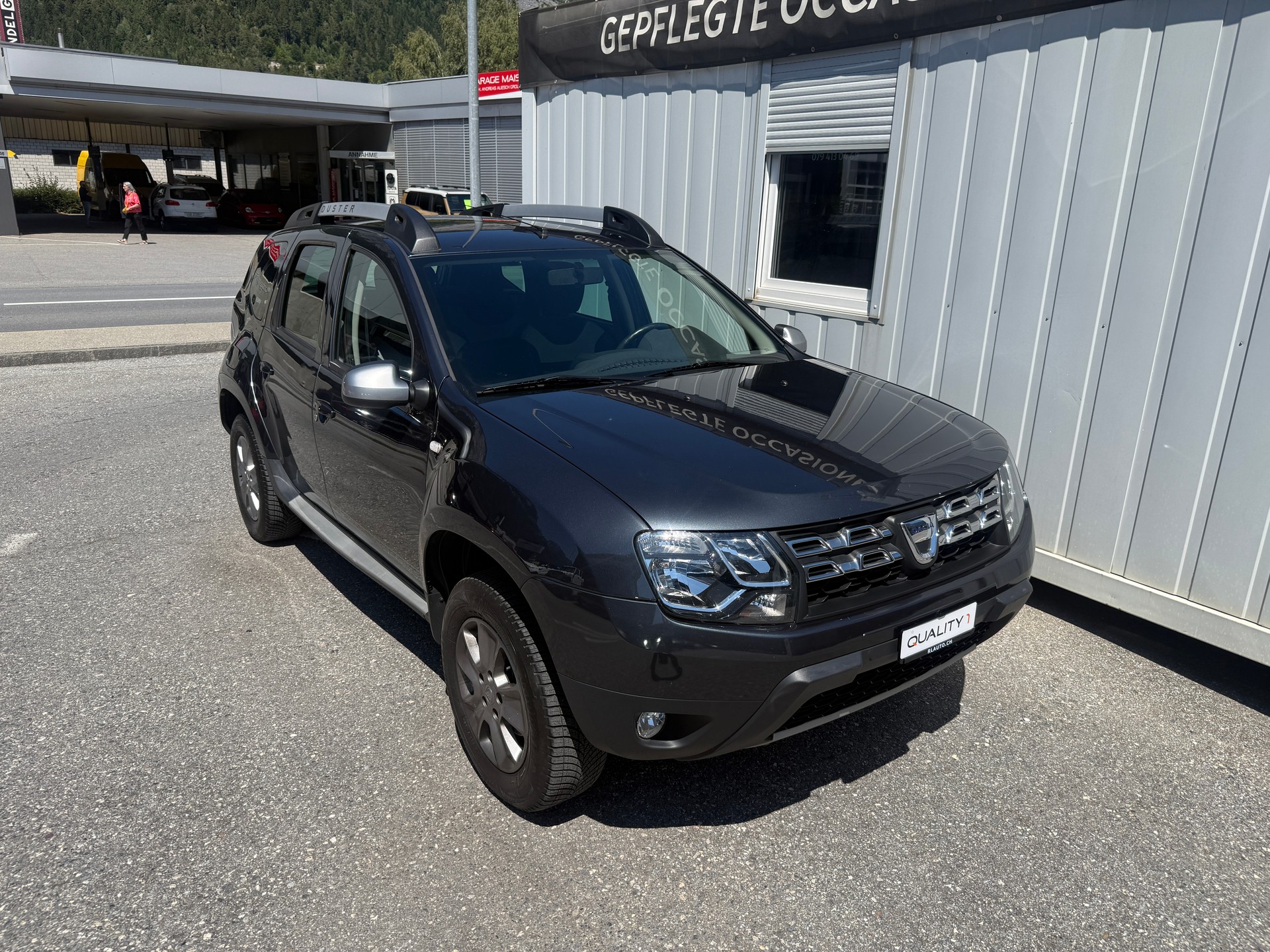 DACIA Duster 1.2 T Privilège 4x4 *ANHÄNGERKUPPLUNG*KLIMA*TEMPOMAT-image-0