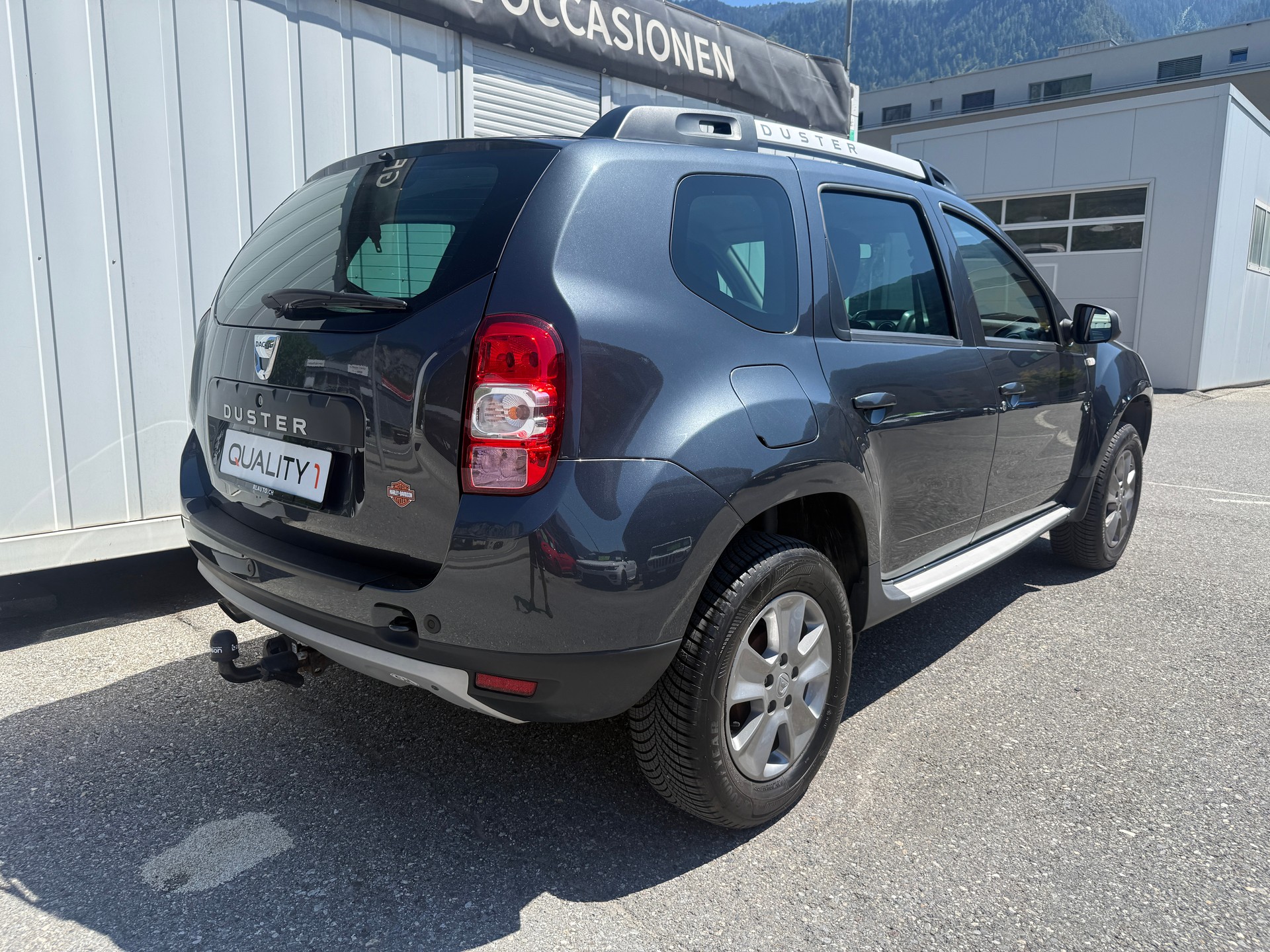 DACIA Duster 1.2 T Privilège 4x4 *ANHÄNGERKUPPLUNG*KLIMA*TEMPOMAT-image-3