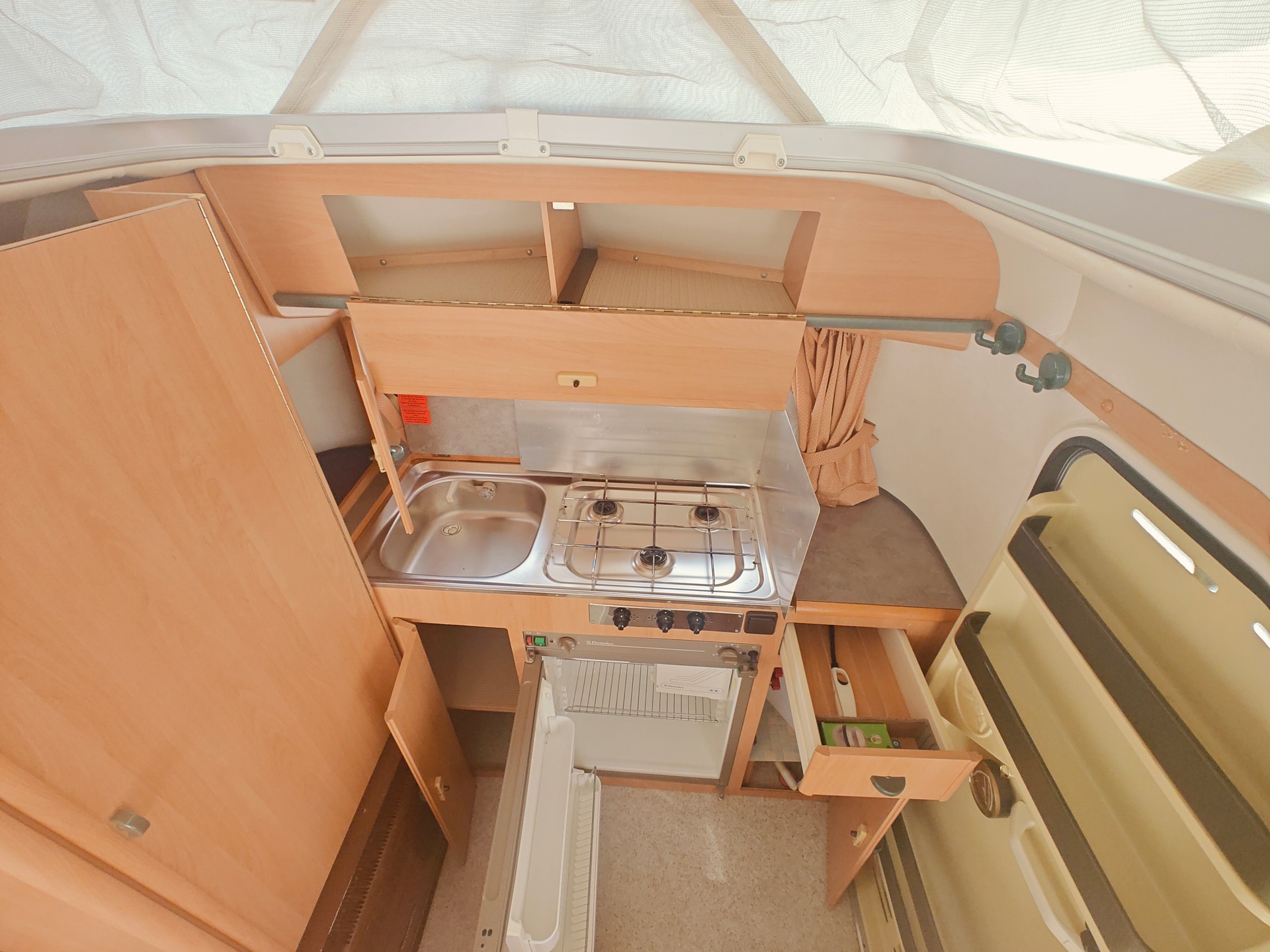 HYMER Eriba Puck 120 -- Top Zustand & Vorzelt-image-17