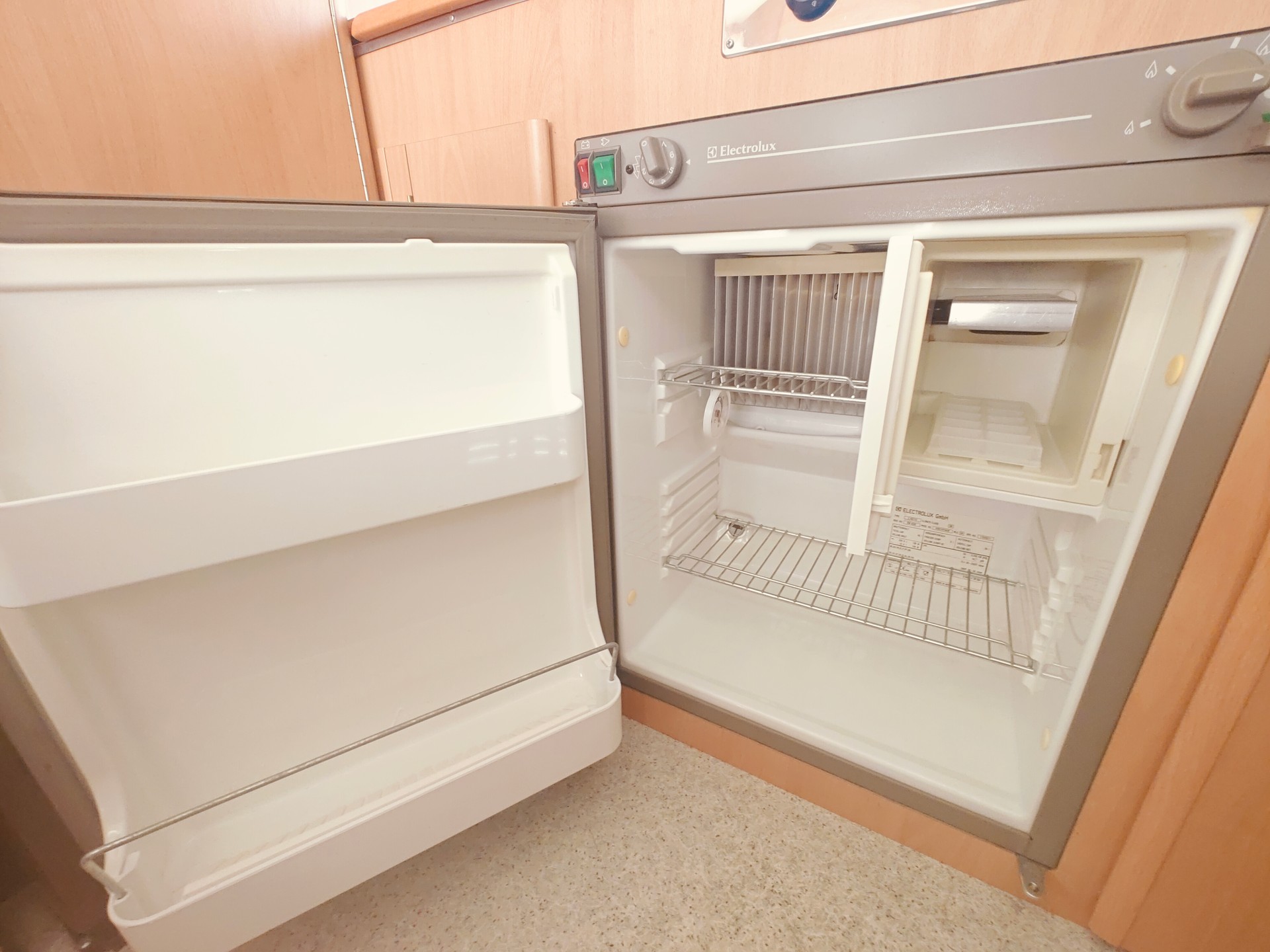 HYMER Eriba Puck 120 -- Top Zustand & Vorzelt-image-19