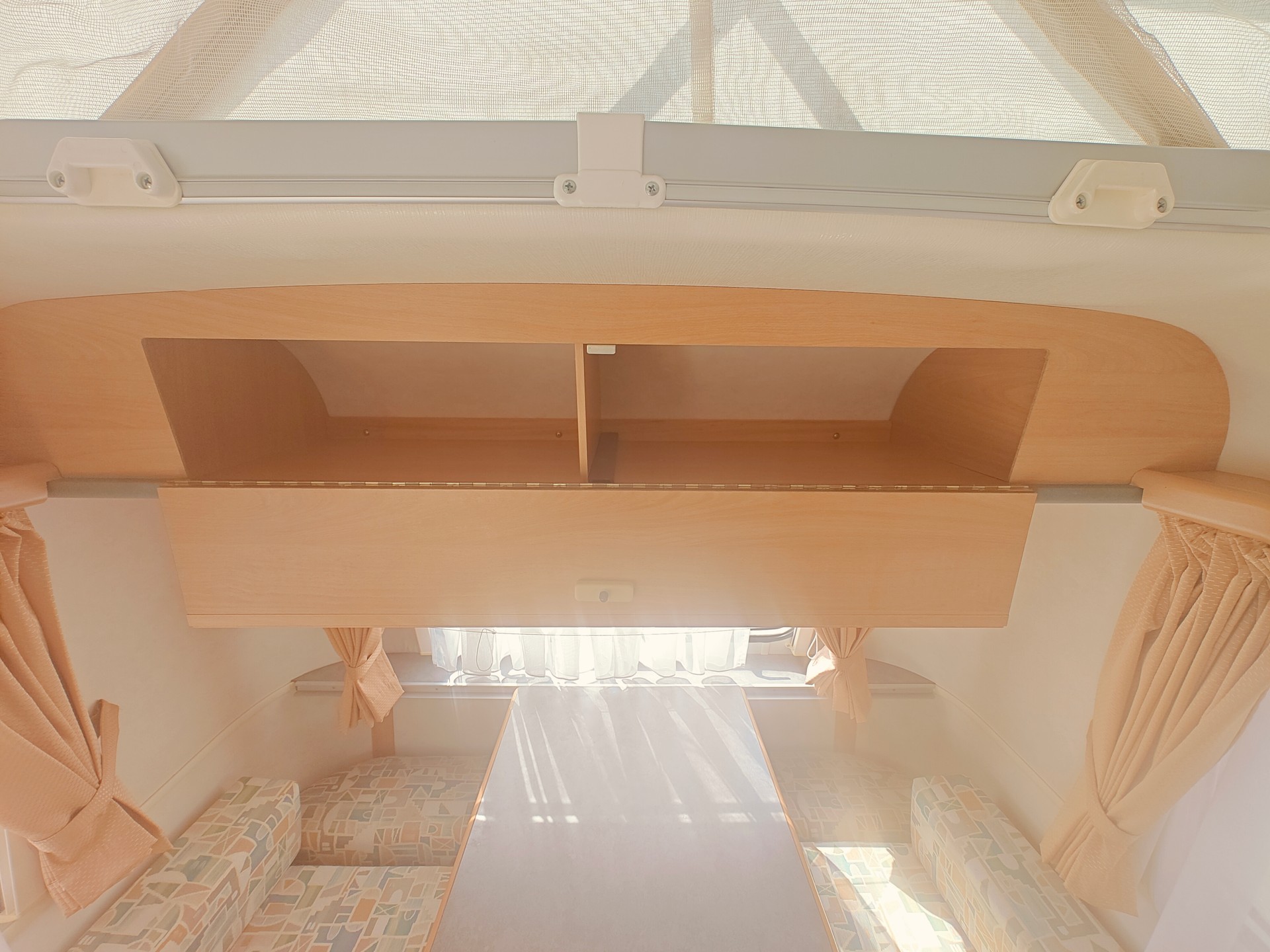 HYMER Eriba Puck 120 -- Top Zustand & Vorzelt-image-11