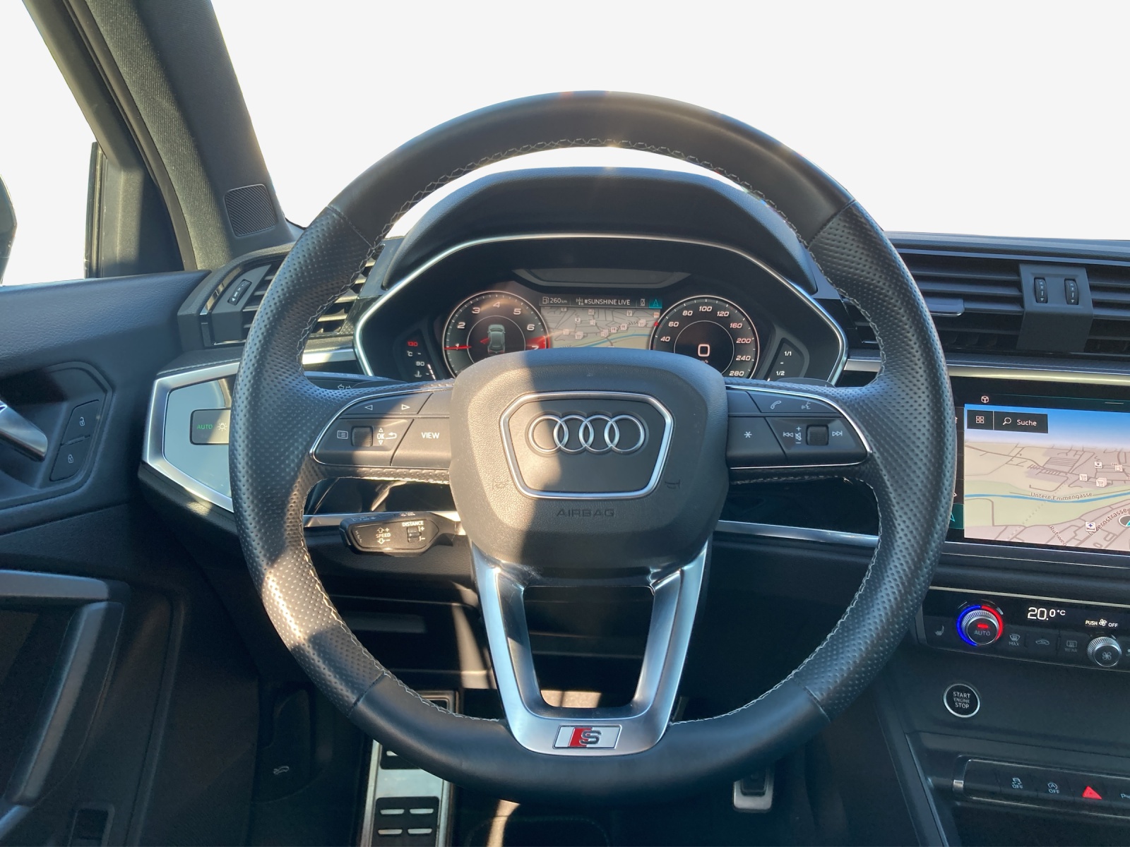 AUDI Q3 35 TFSI S line Attraction S-tronic-image-9