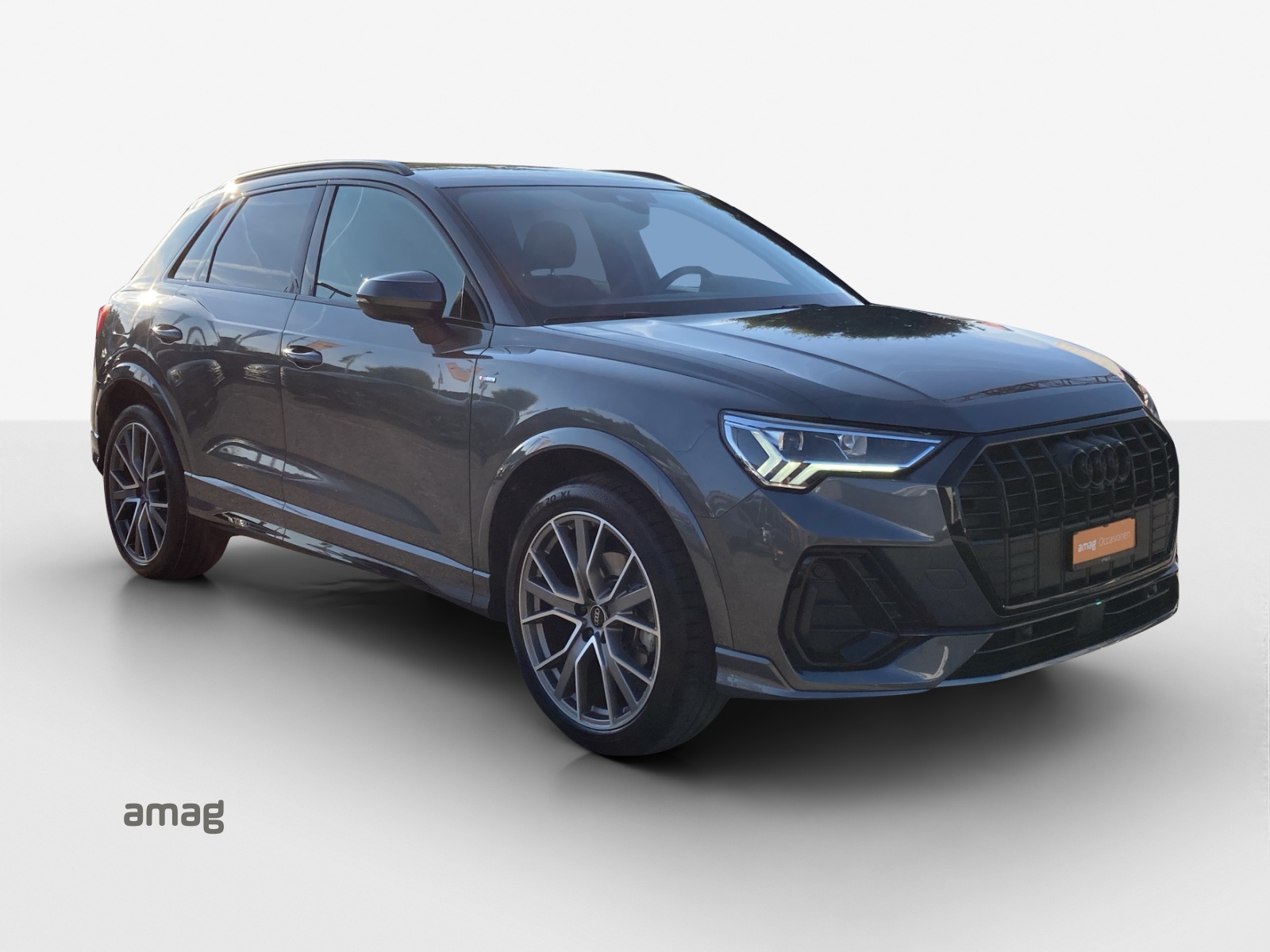 AUDI Q3 35 TFSI S line Attraction S-tronic-image-5