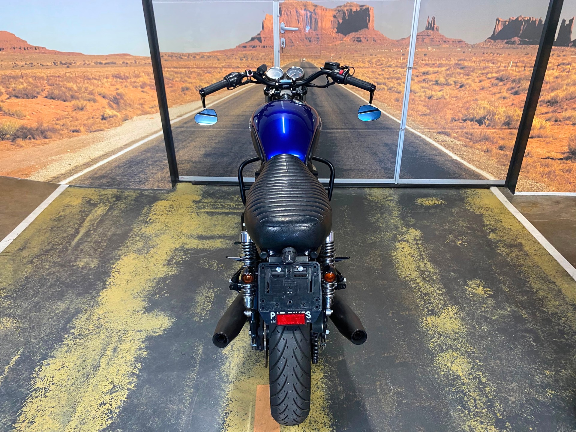 TRIUMPH Bonneville 900 i T 100-image-4
