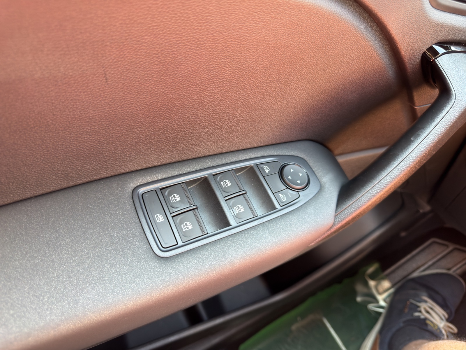 MITSUBISHI ASX 1.8 HEV Sport-image-10