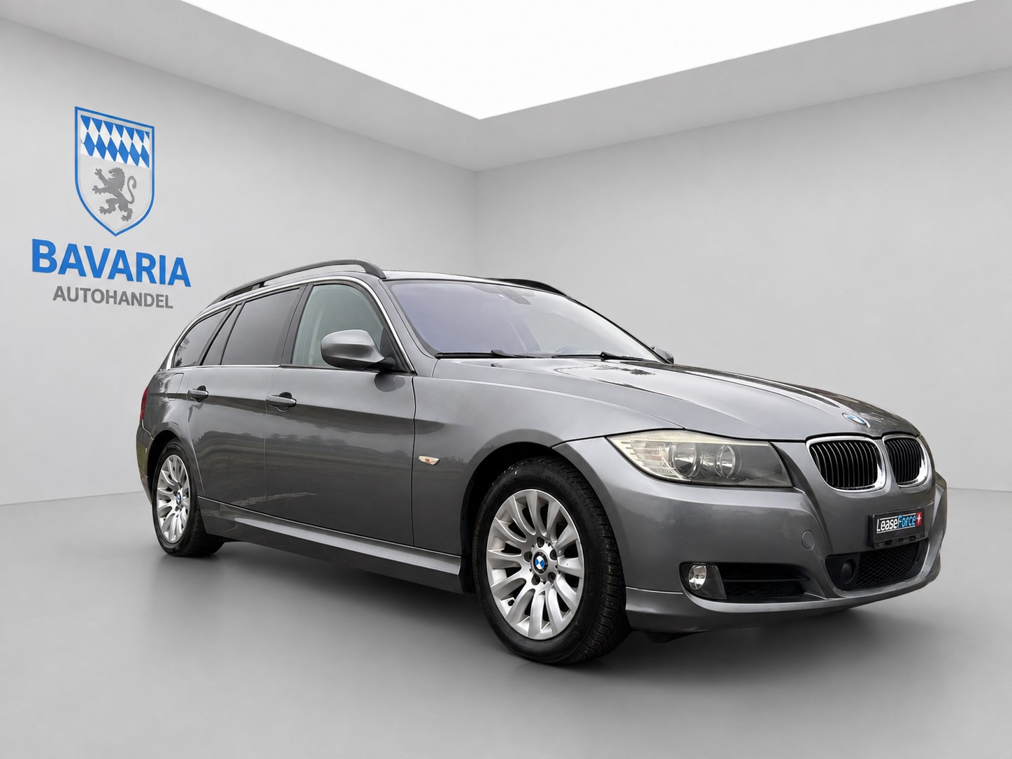 BMW 325i Touring more4you Steptronic-image-7