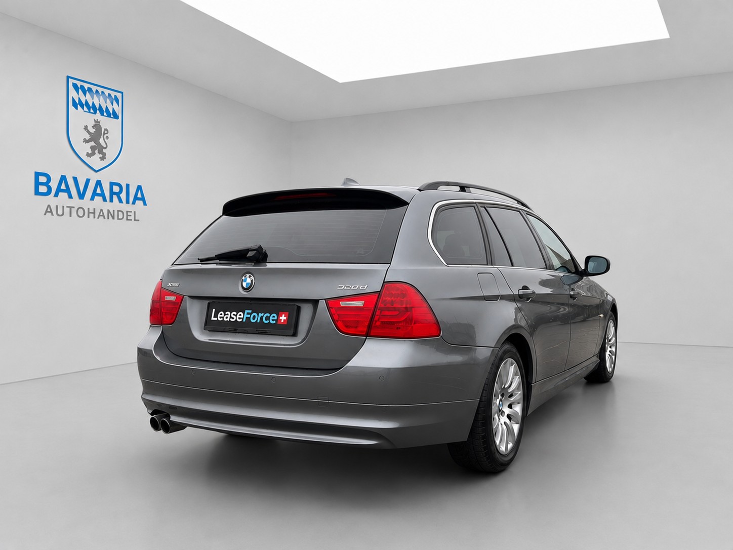 BMW 325i Touring more4you Steptronic-image-5