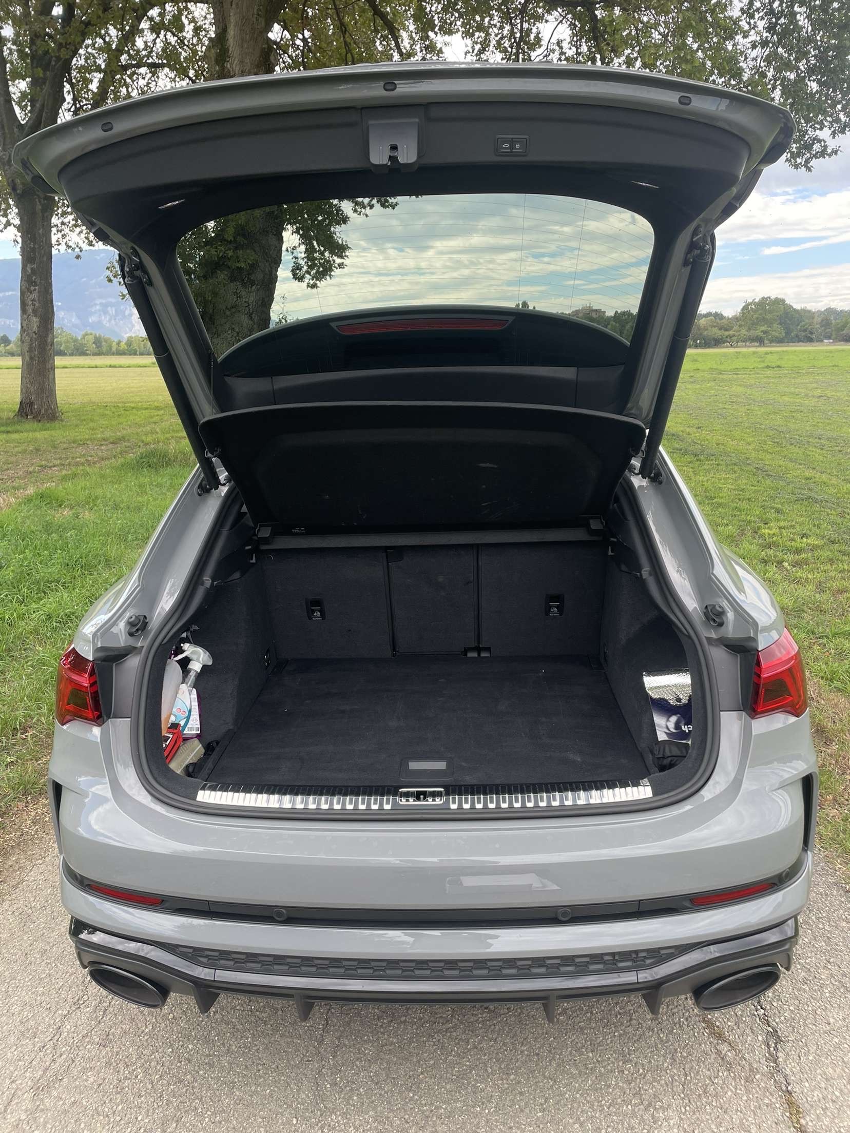 AUDI RS Q3 Sportback quattro S tronic-image-5